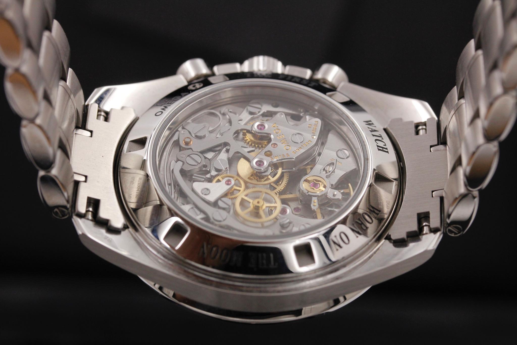 Watch Image 7