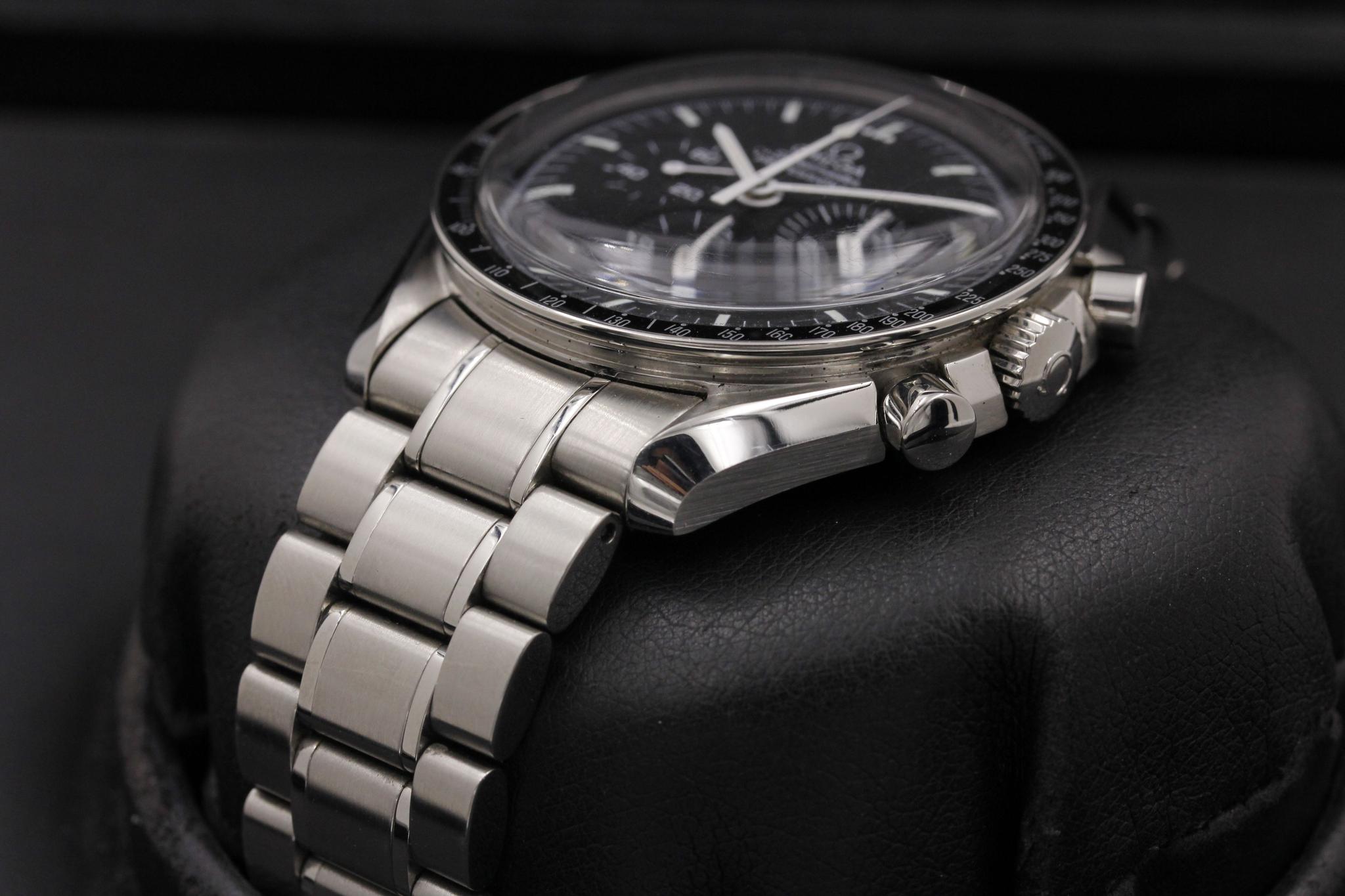 Watch Image 2