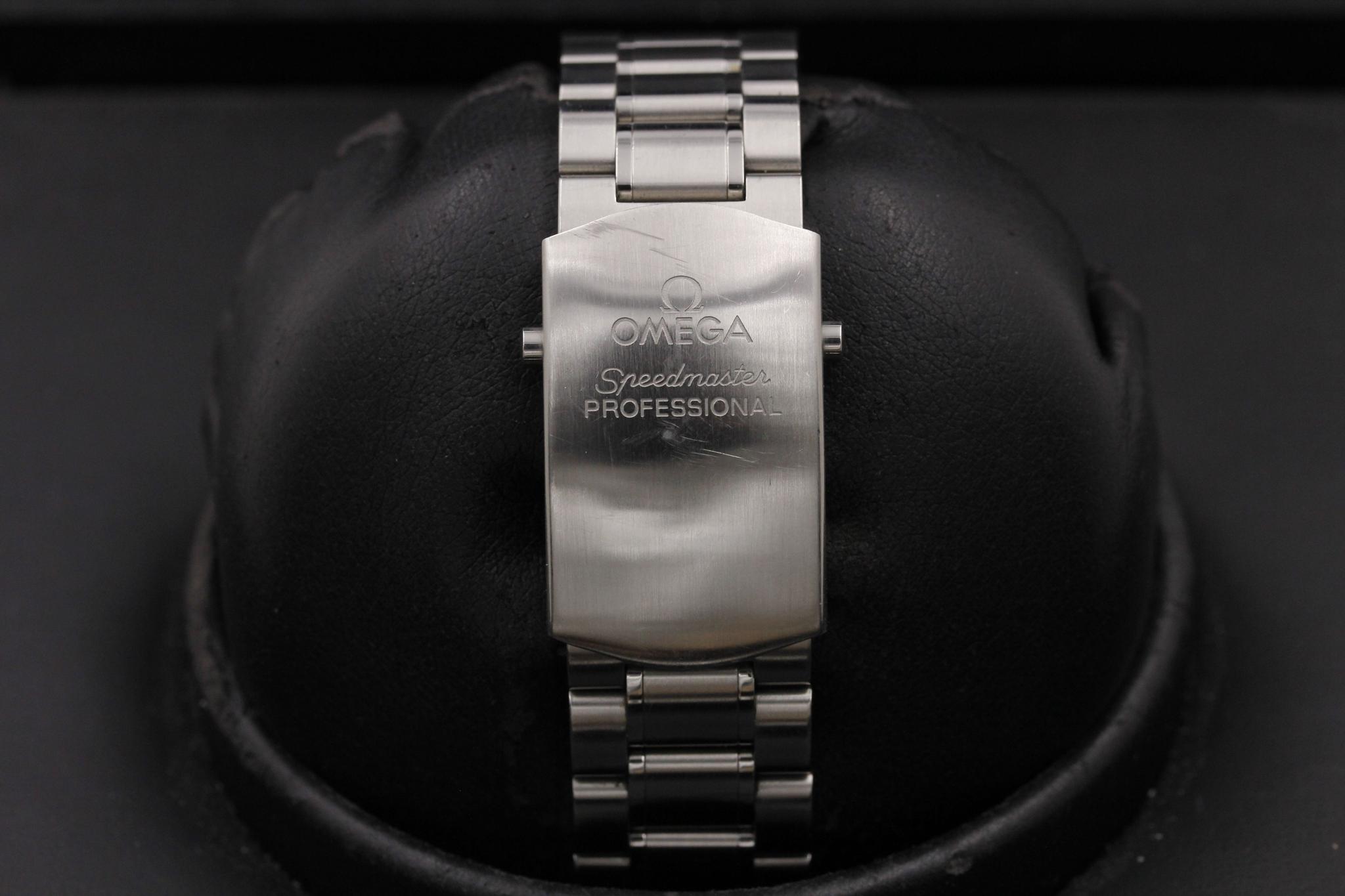 Watch Image 8