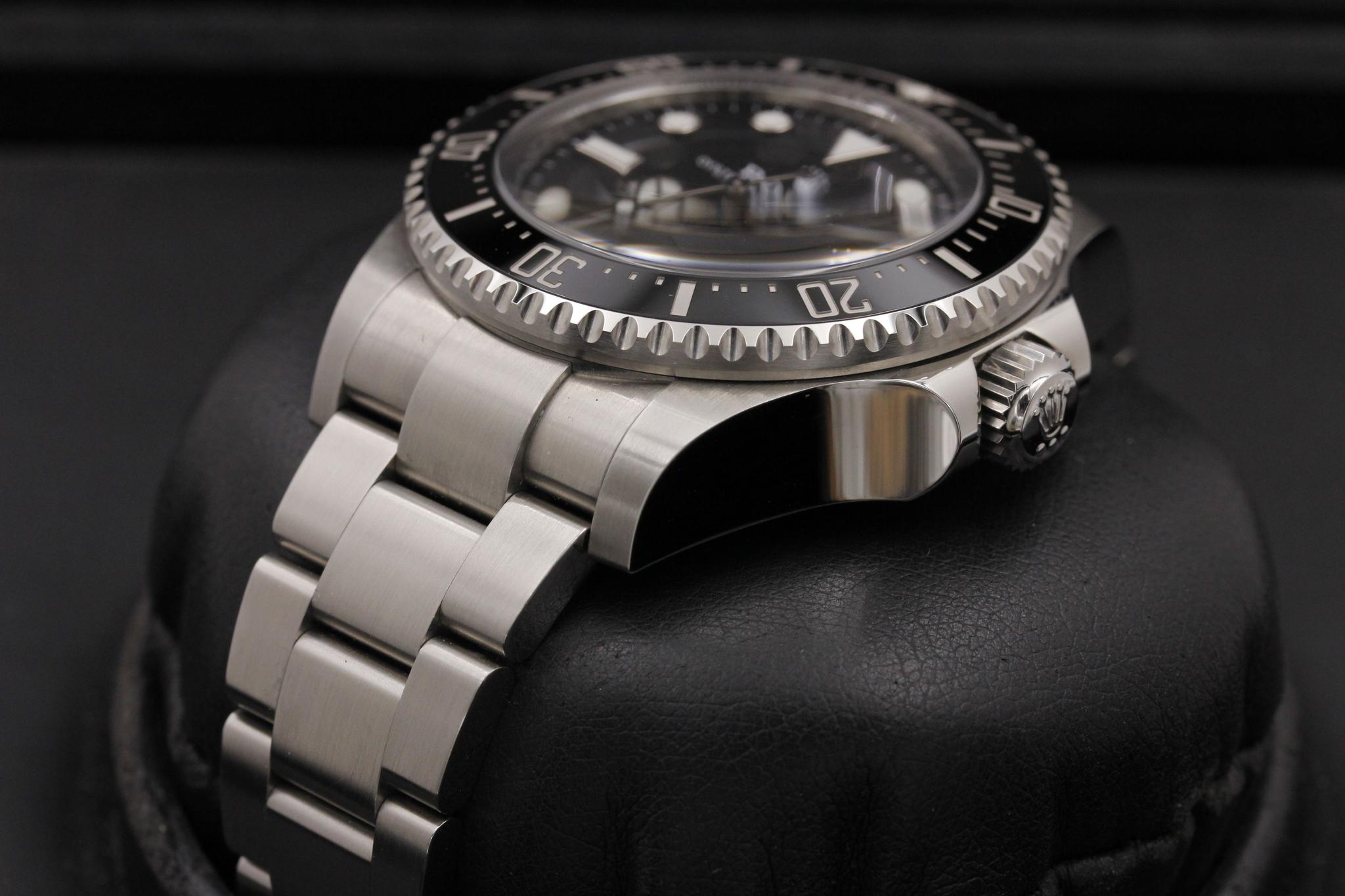 Watch Image 2