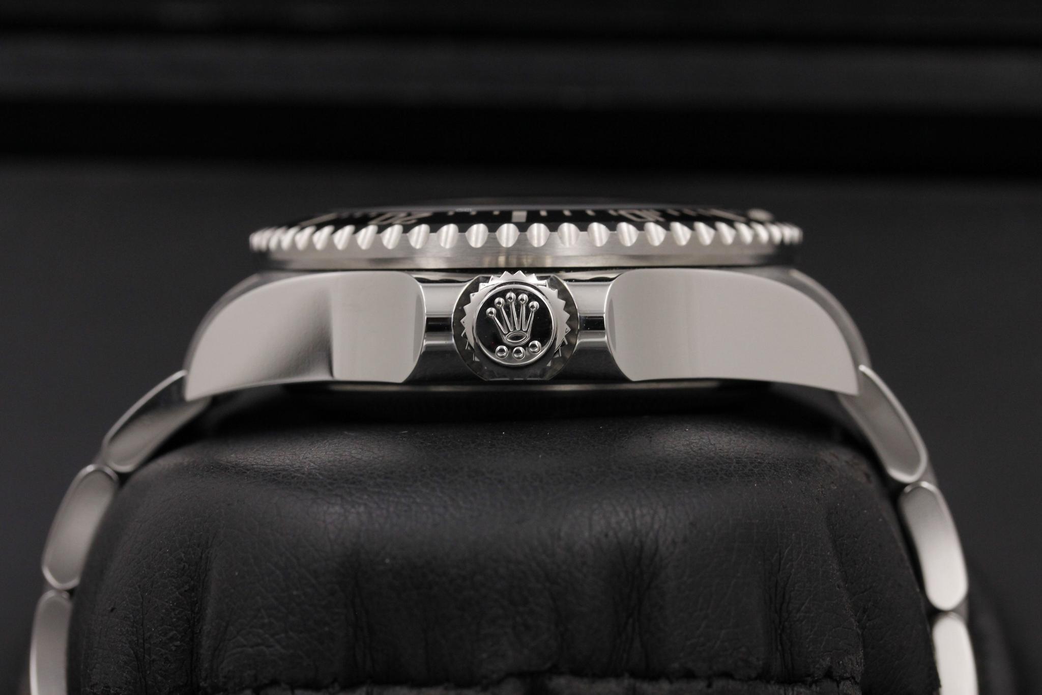 Watch Image 3