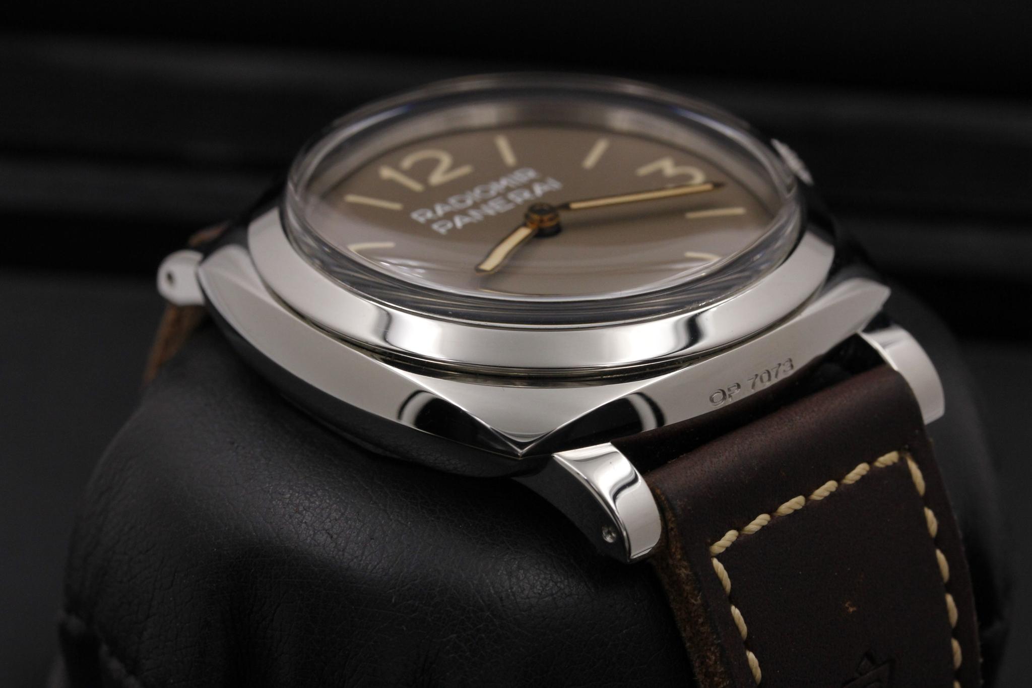 Watch Image 6