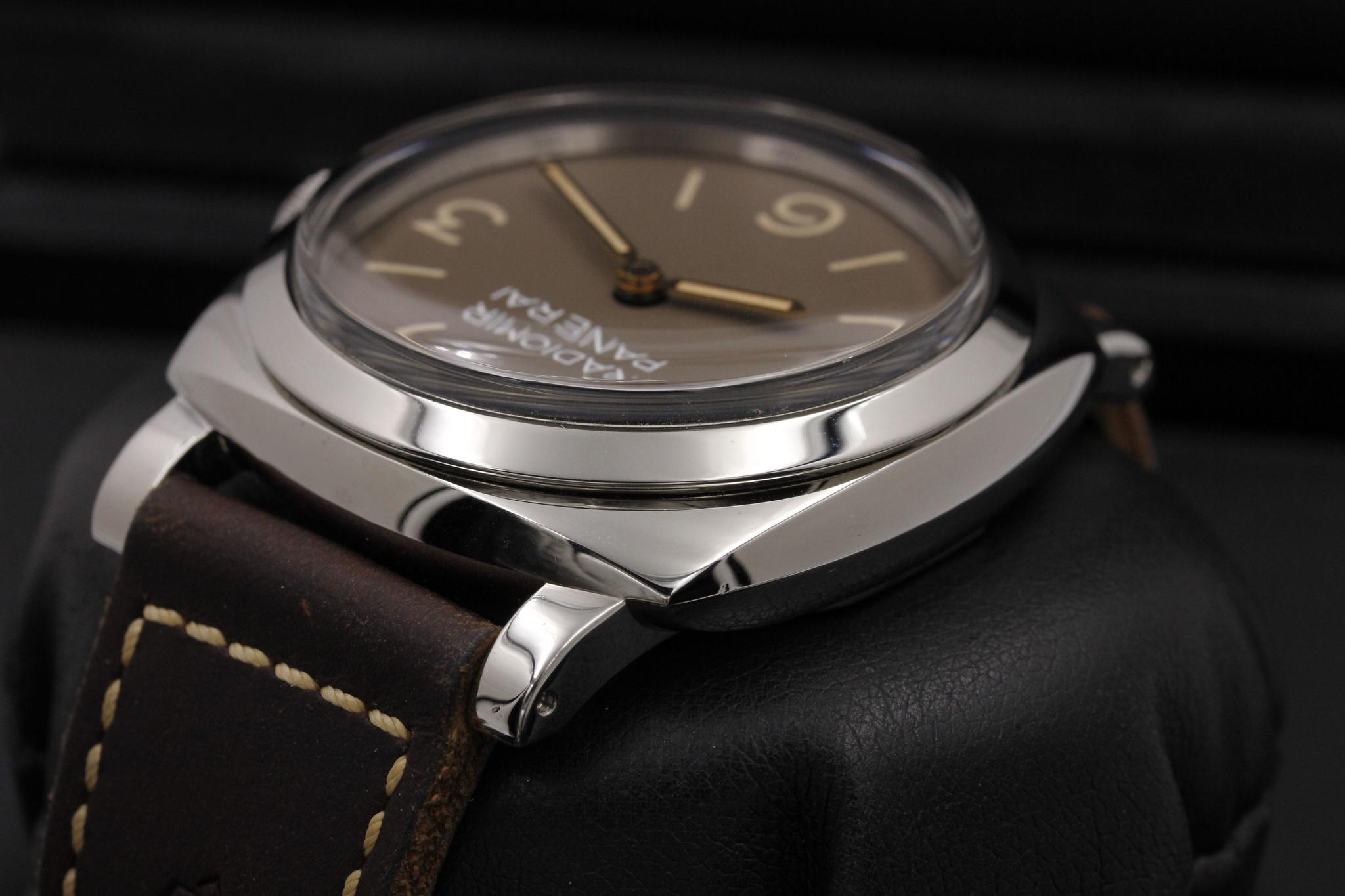 Watch Image 5
