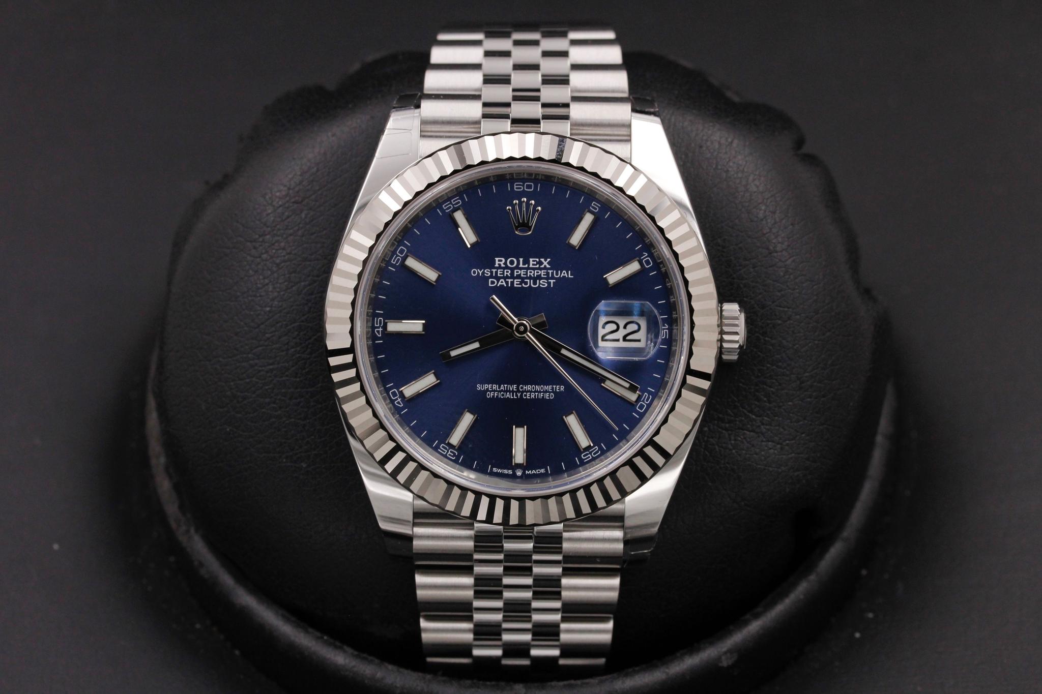 Watch Image 1