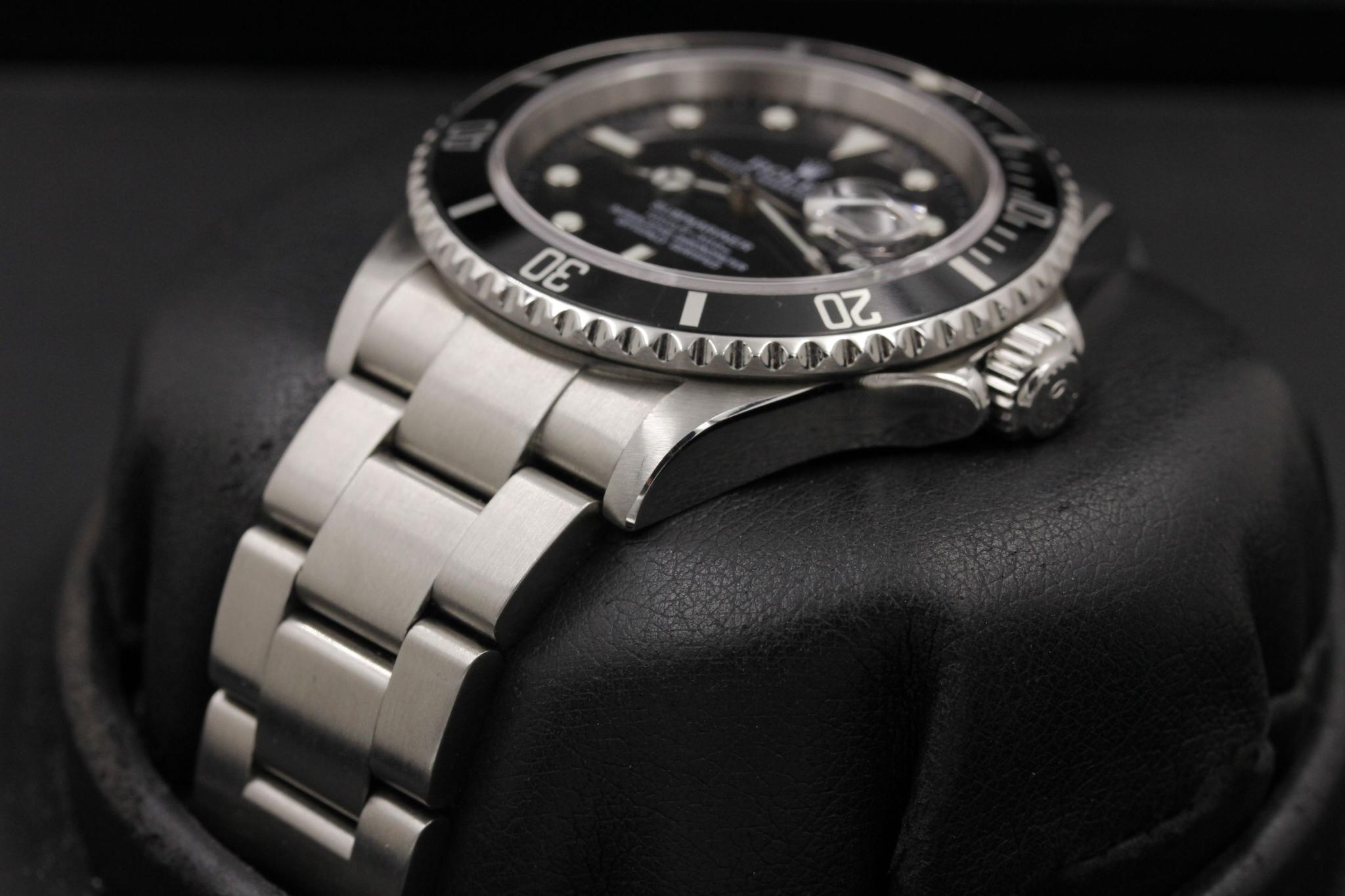 Watch Image 2
