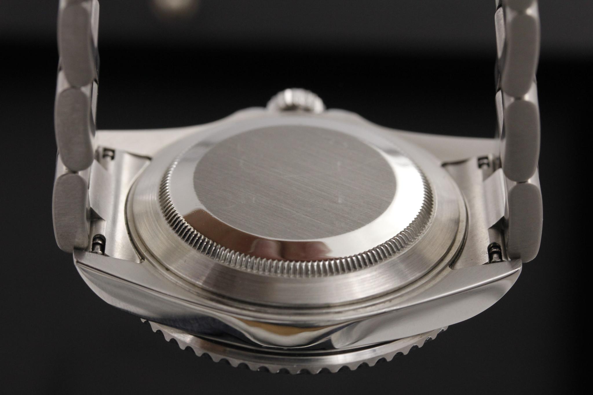 Watch Image 7