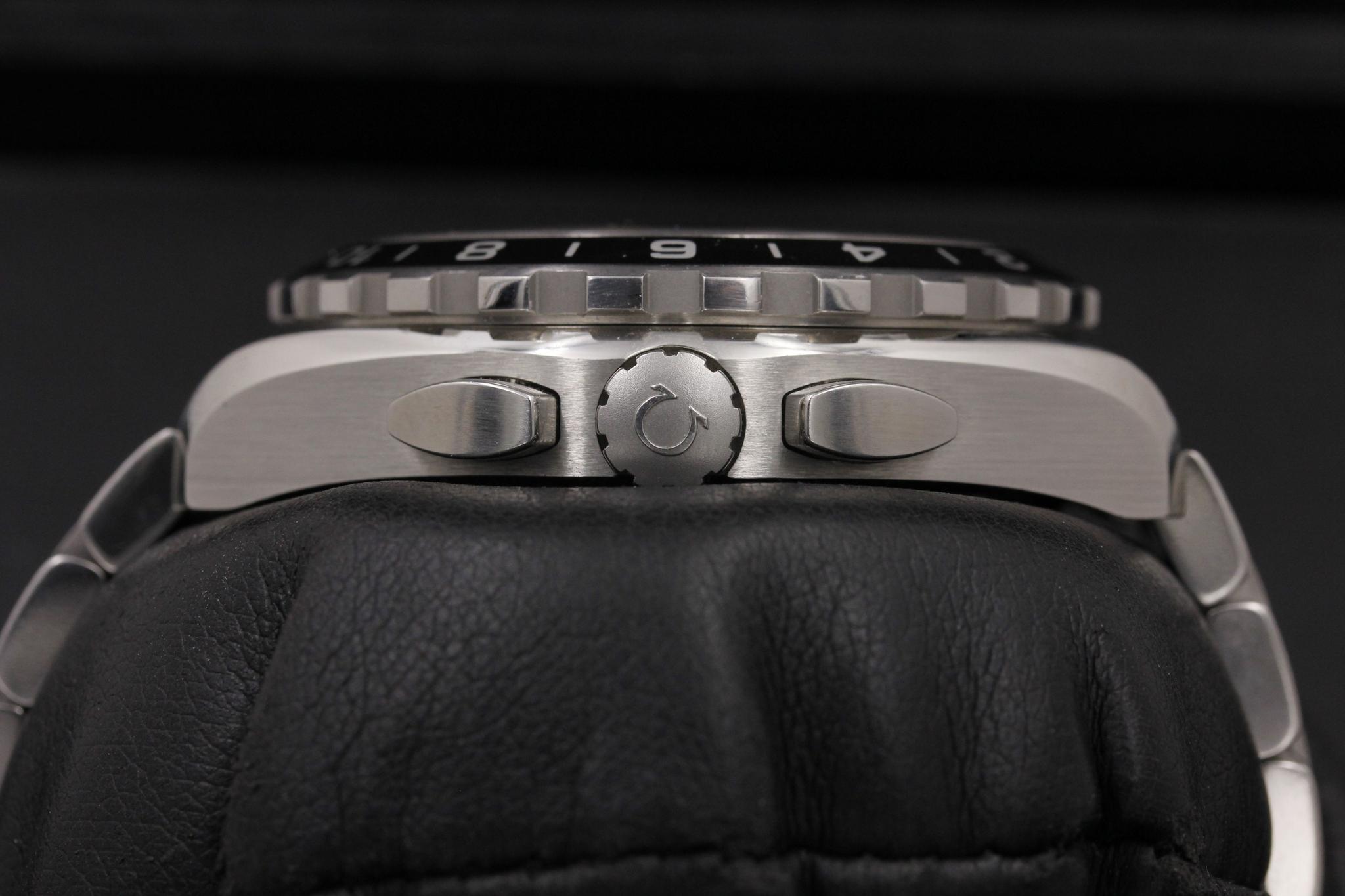 Watch Image 3