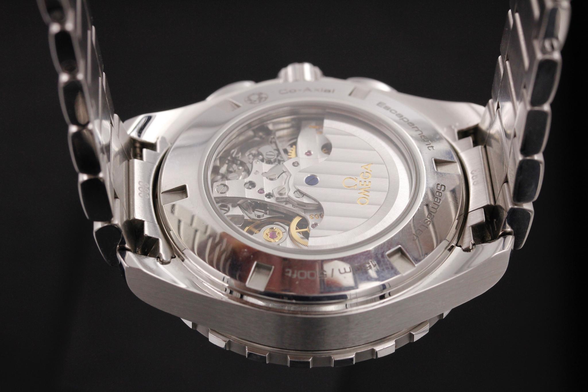 Watch Image 7