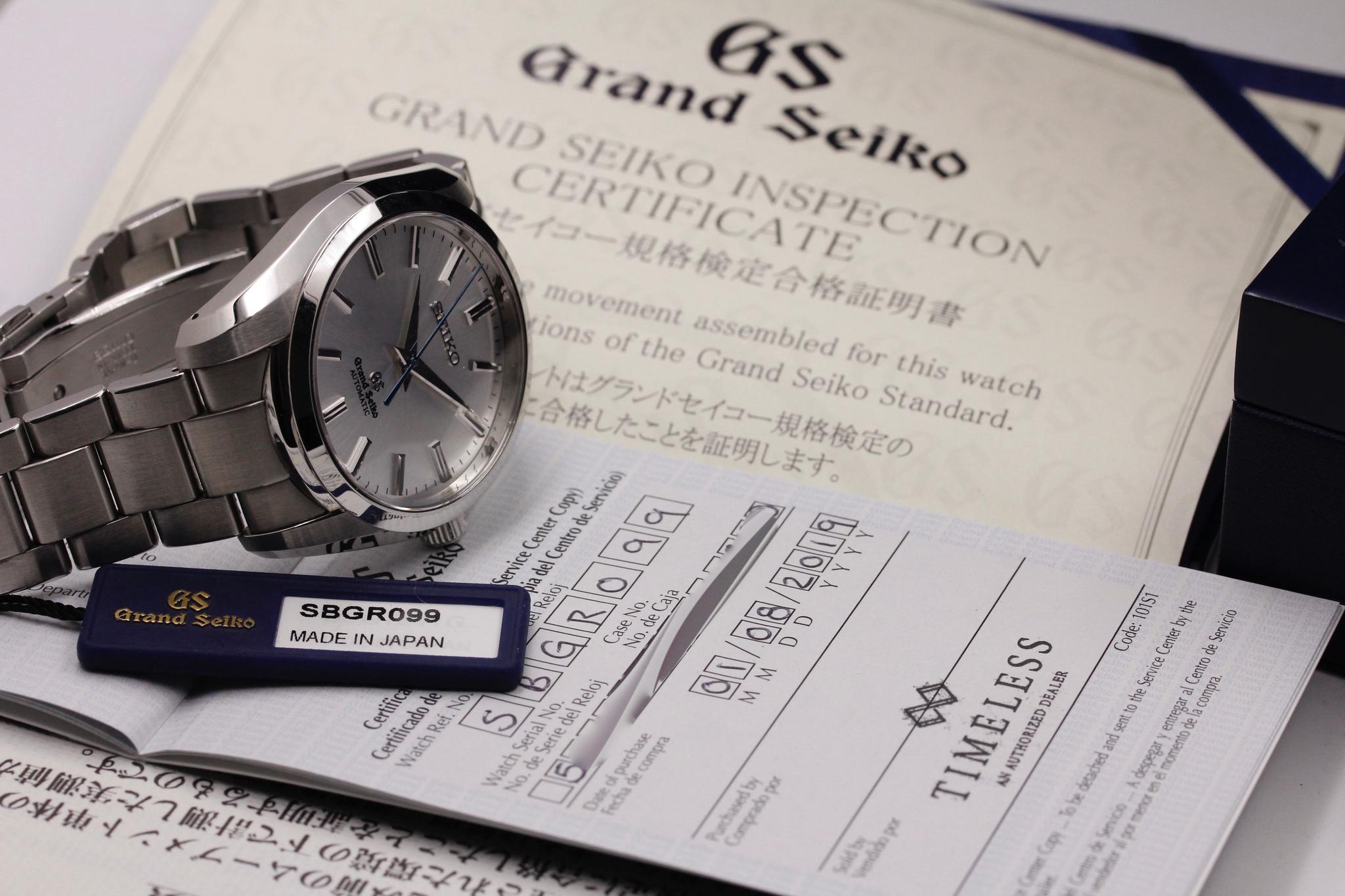 Watch Image 10