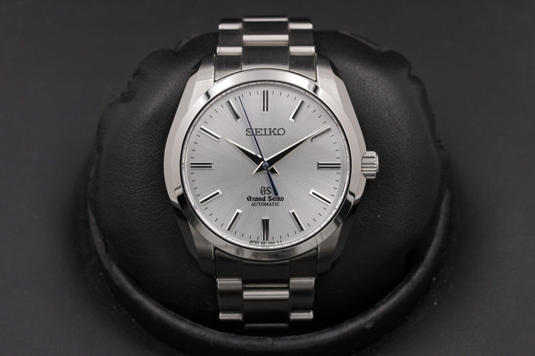 Watch Image 1