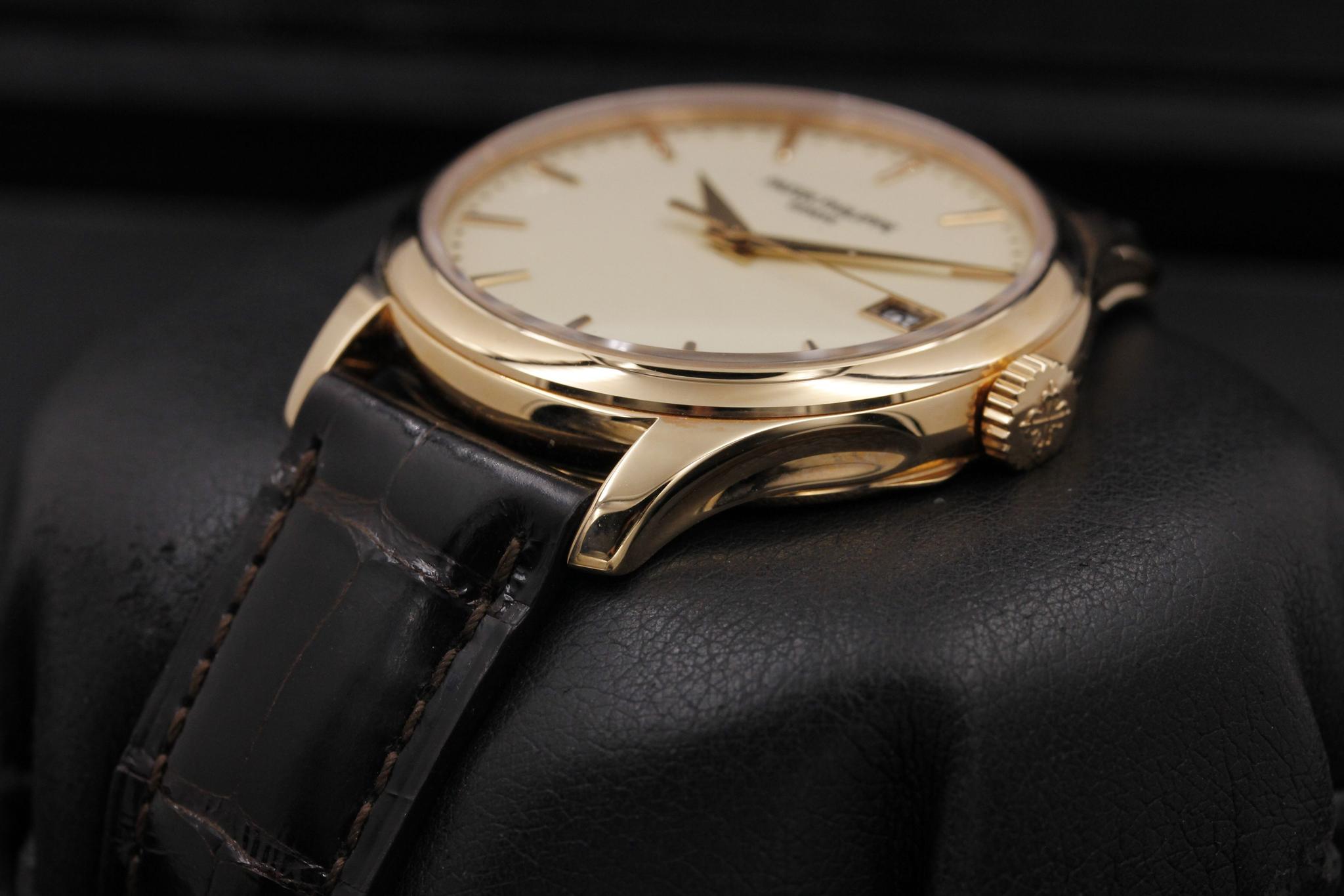 Watch Image 2