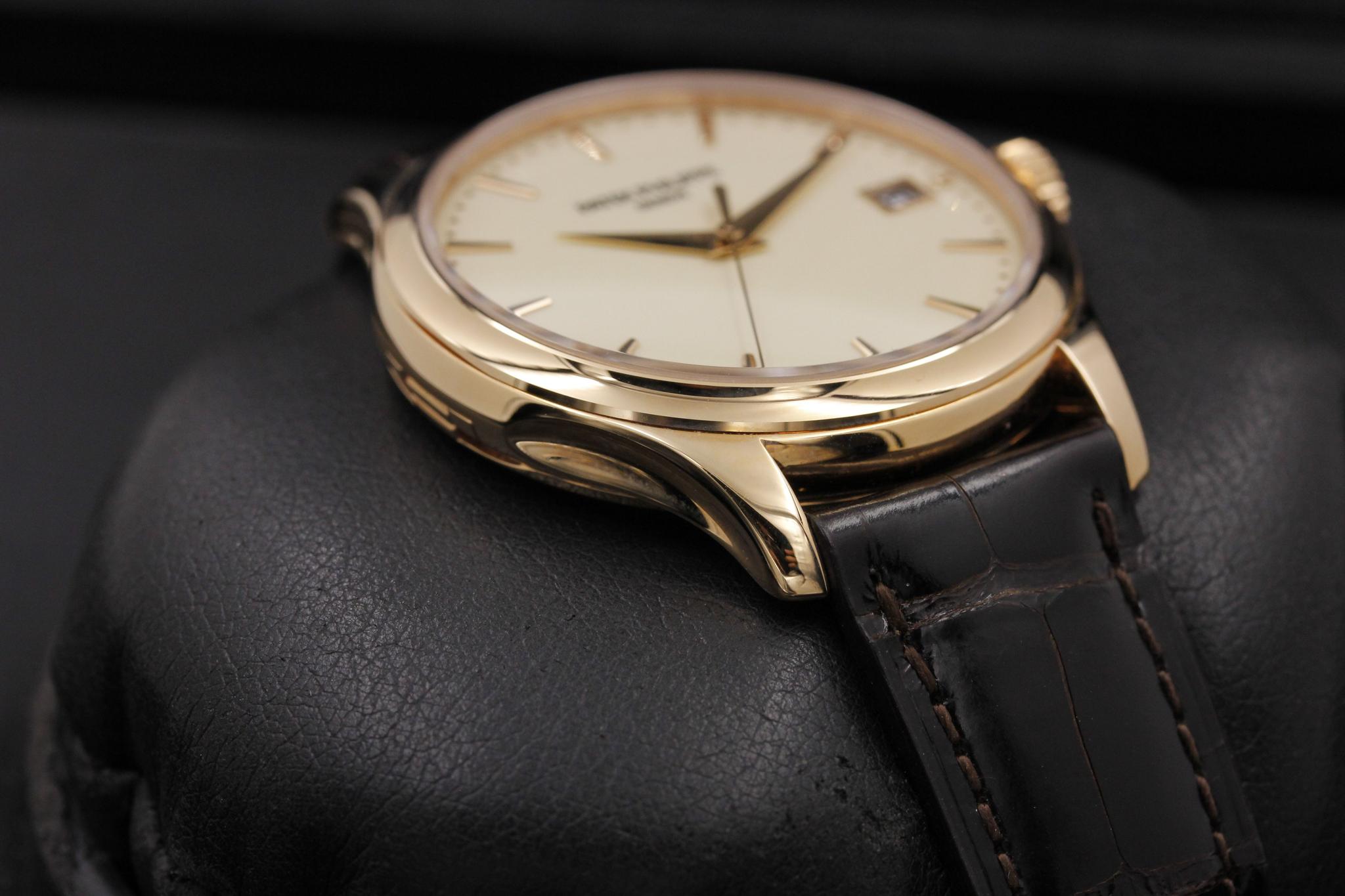 Watch Image 6