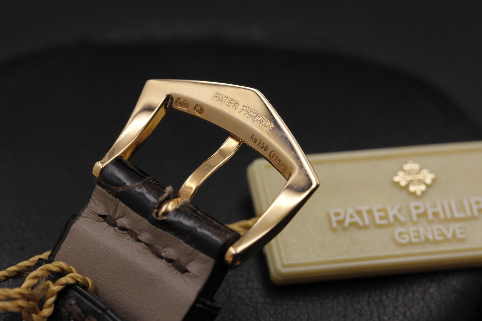 Watch Image 9