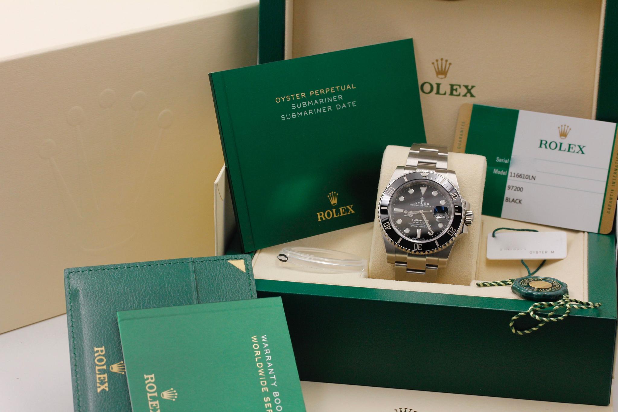 Watch Image 11