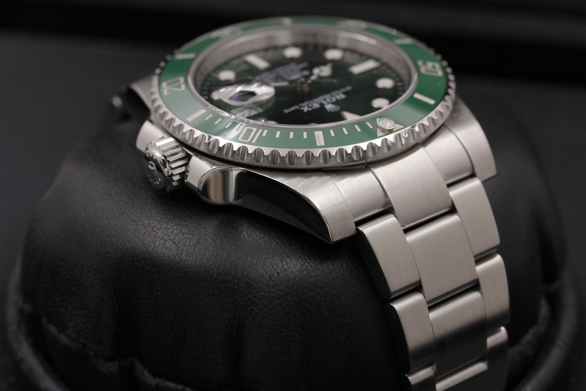 Watch Image 4