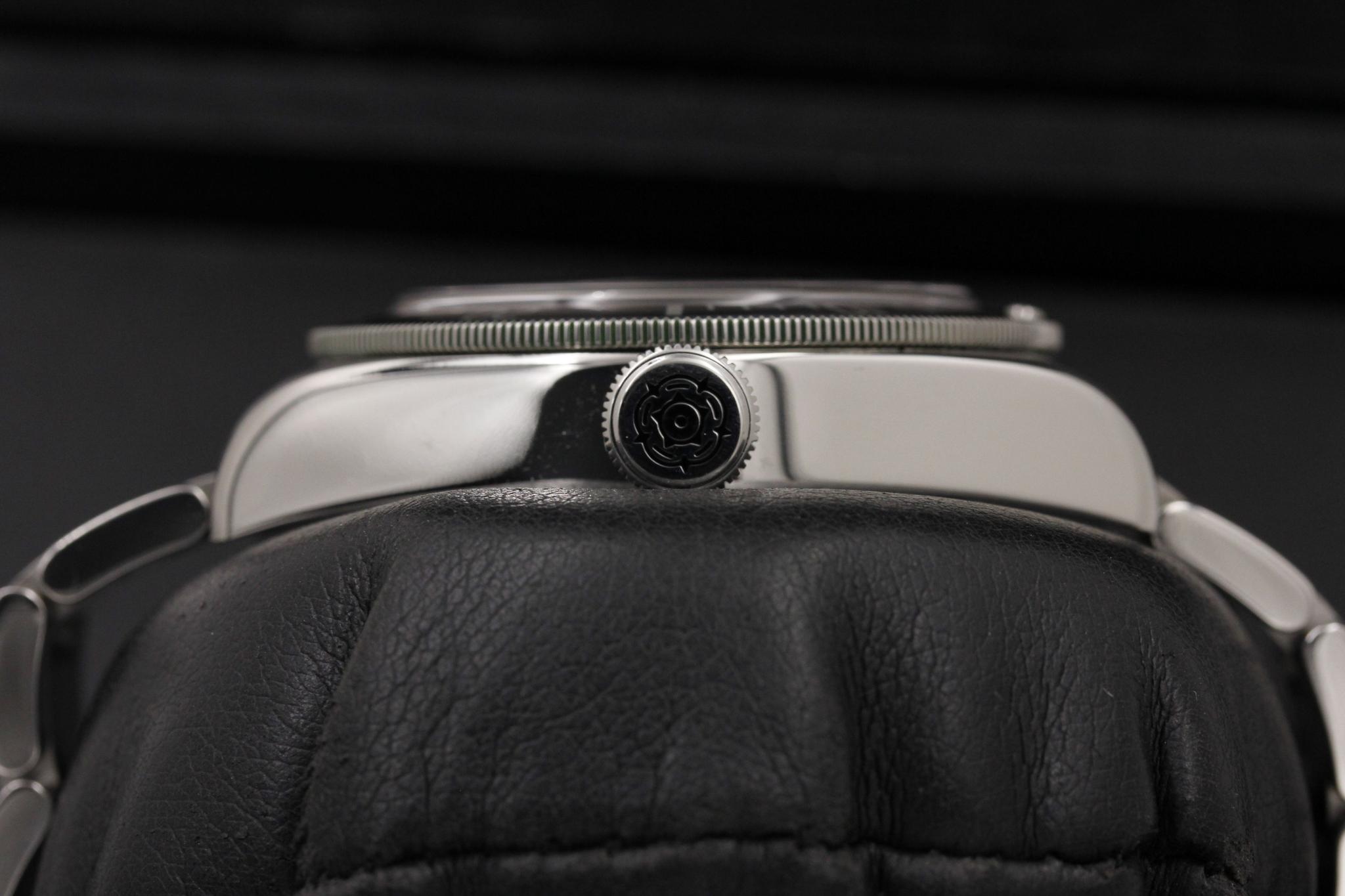 Watch Image 3