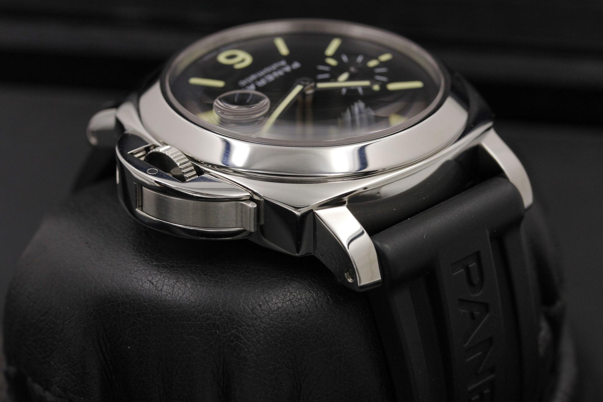 Watch Image 4