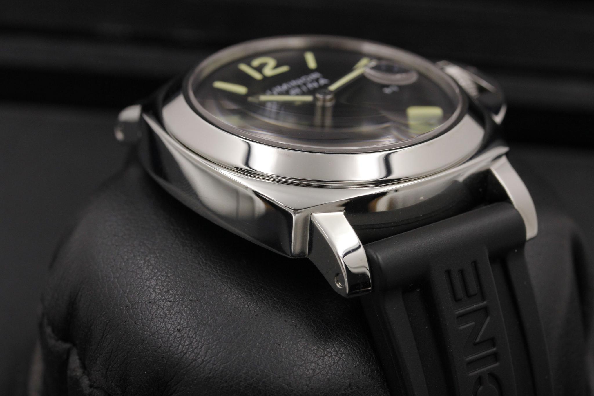 Watch Image 6