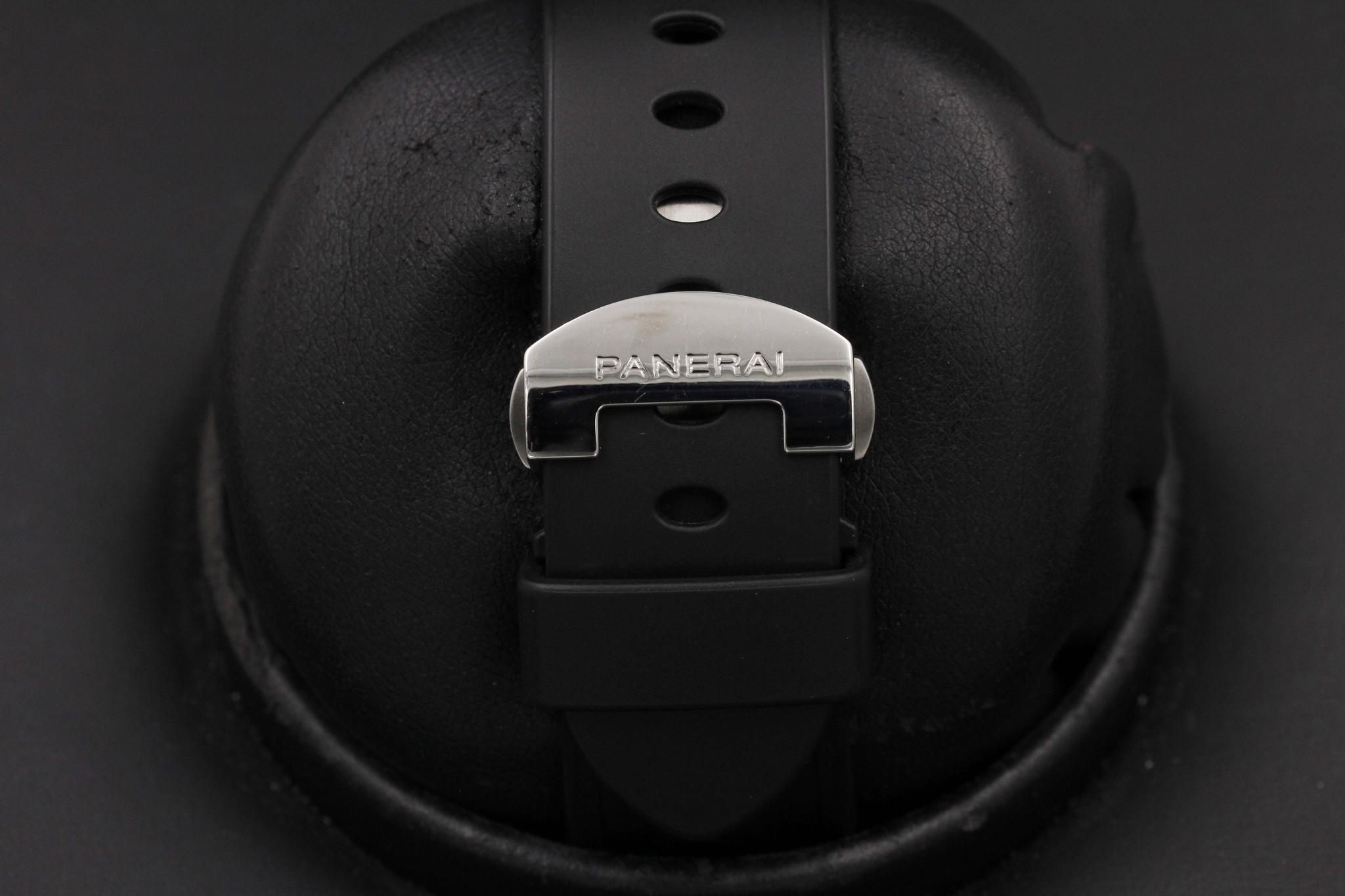 Watch Image 8