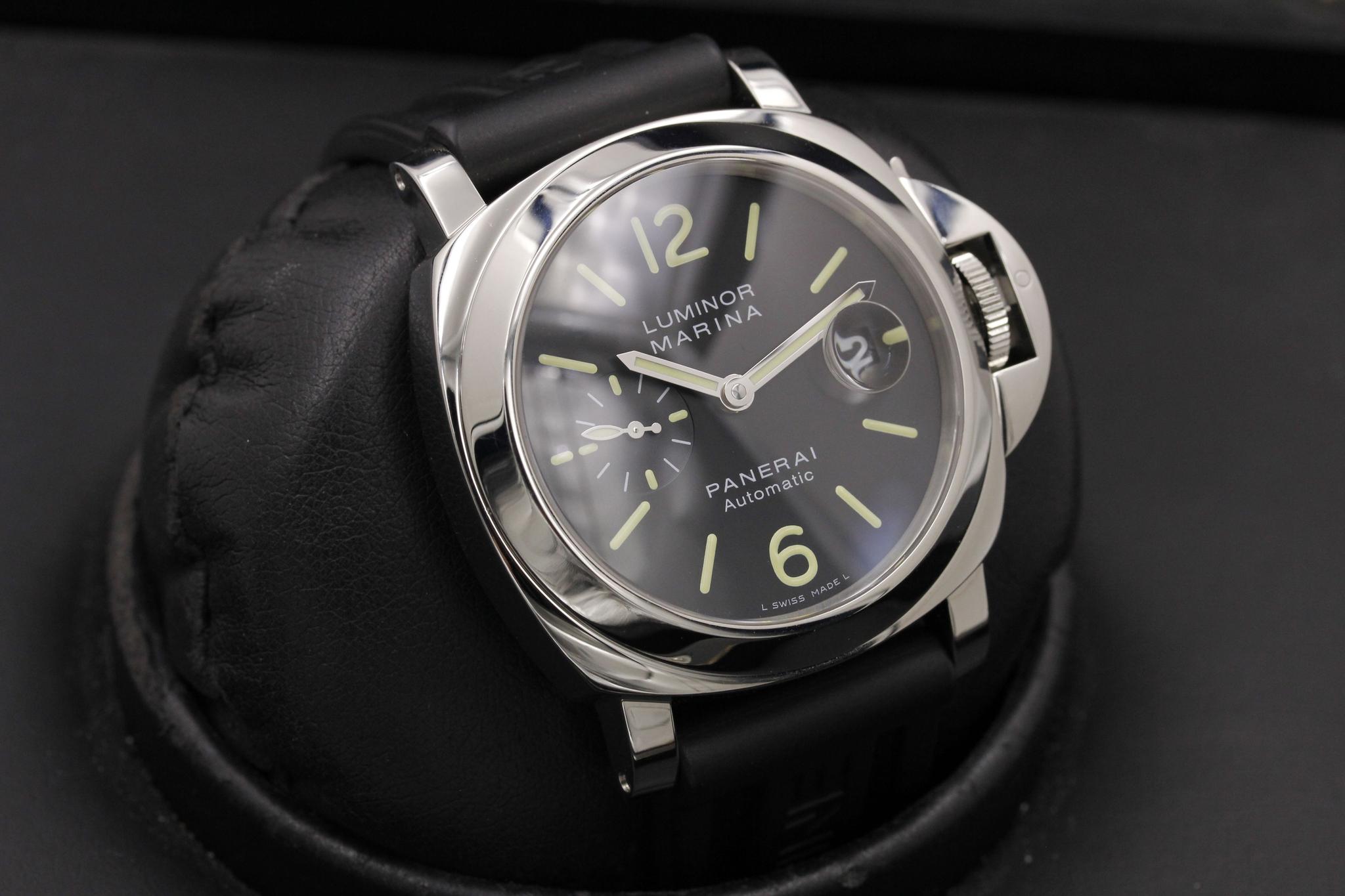 Watch Image 11