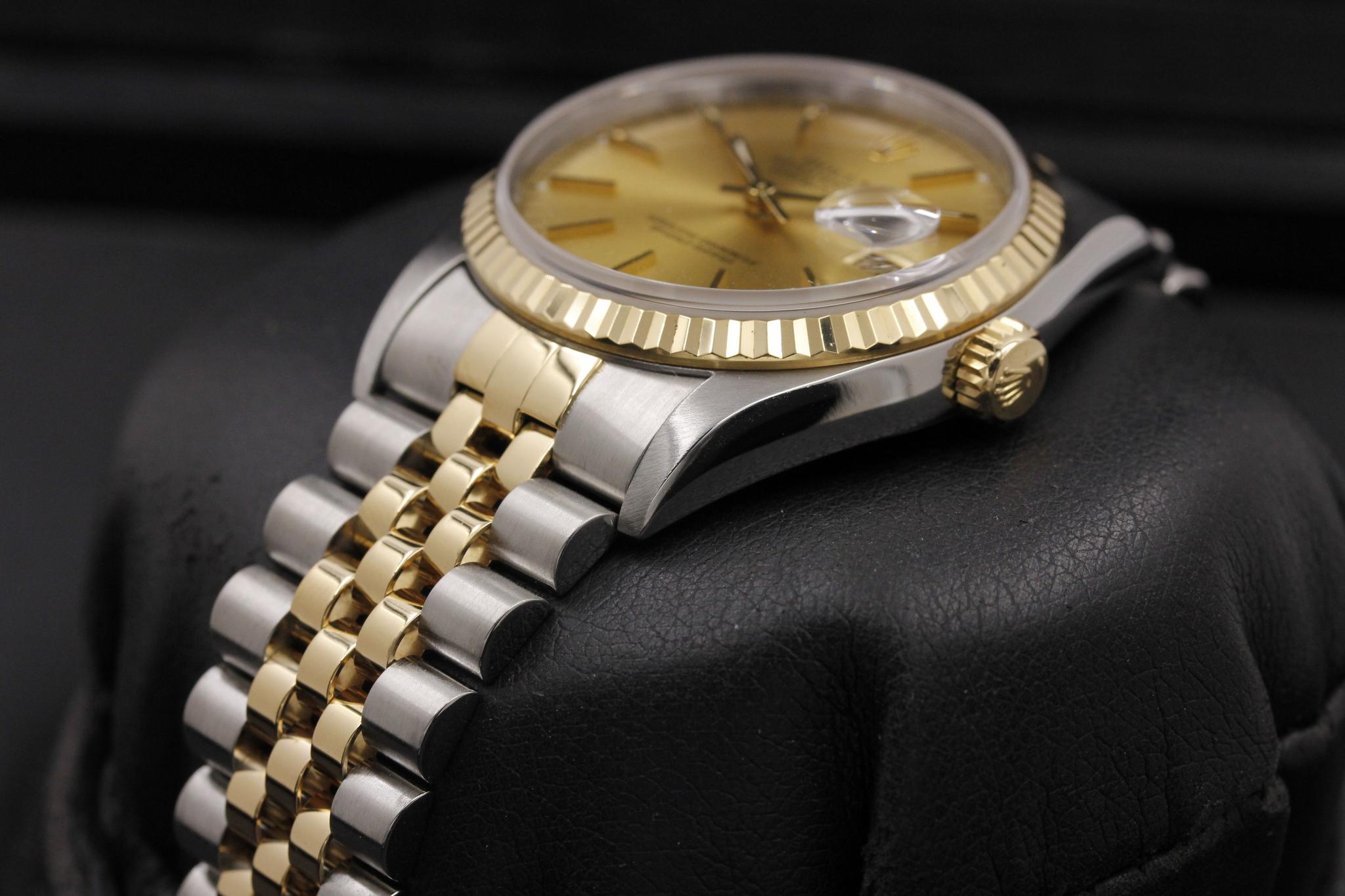Watch Image 2