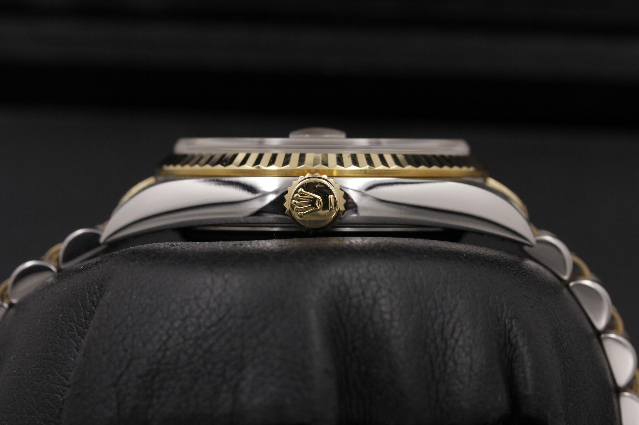 Watch Image 3