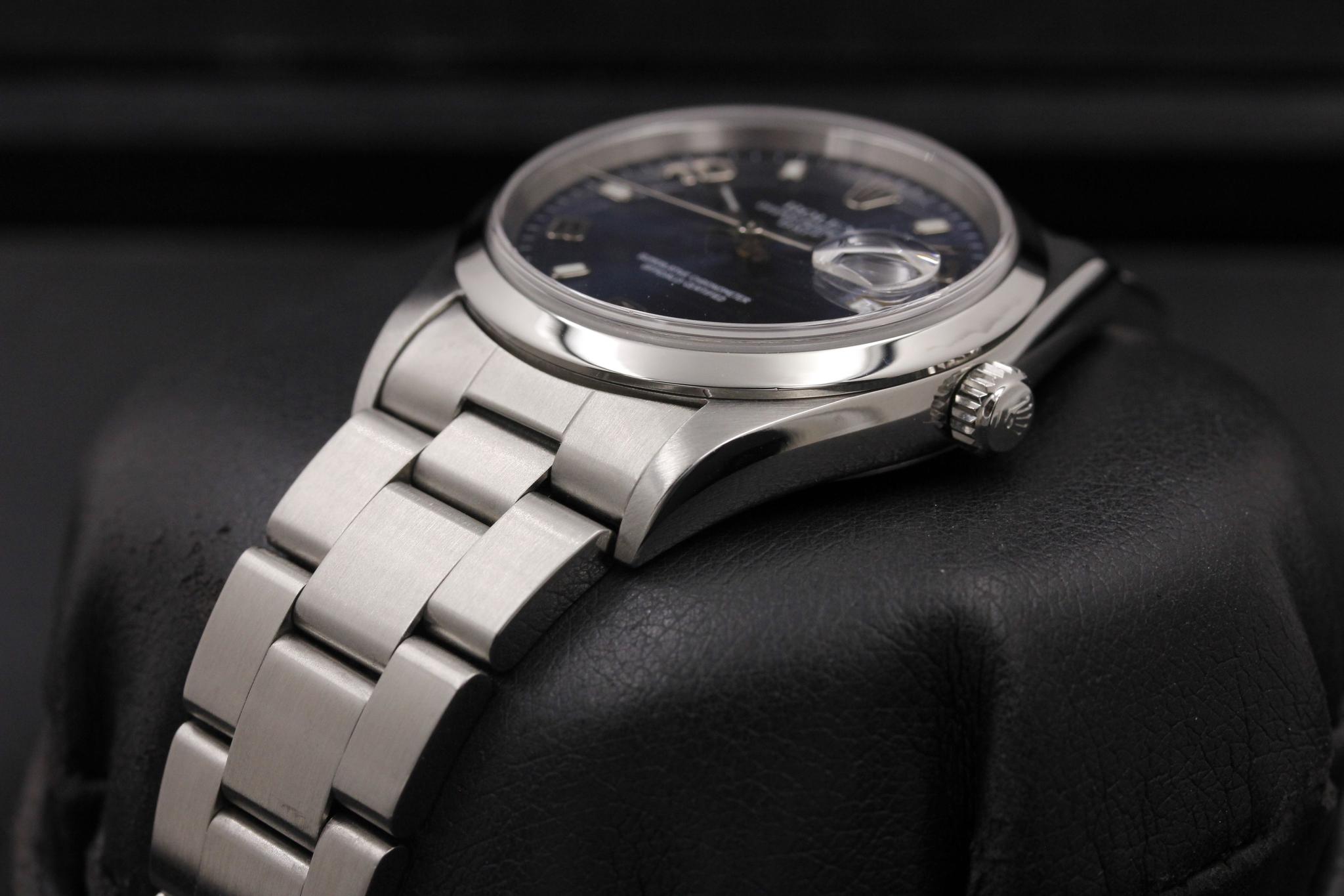 Watch Image 2