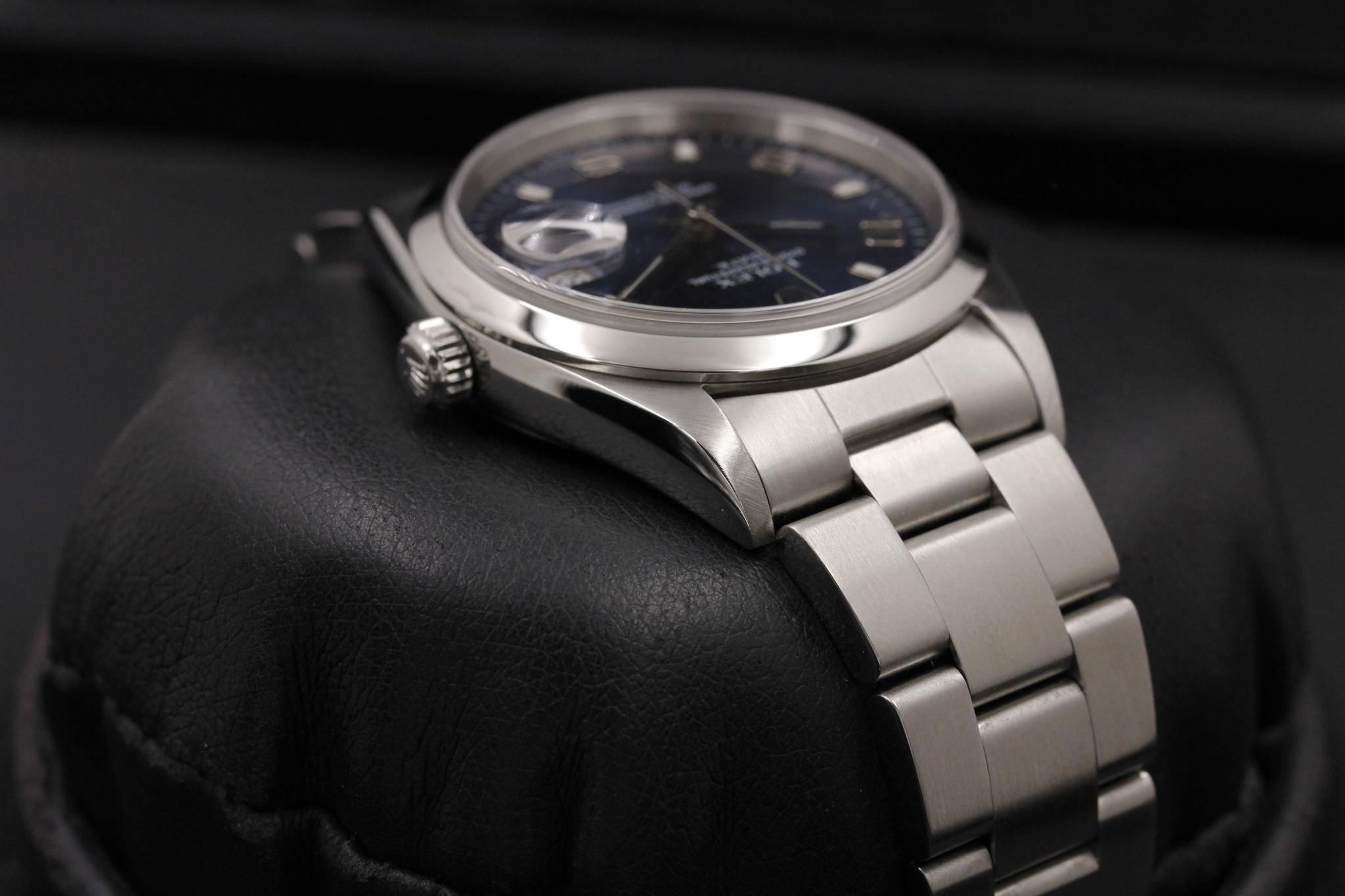 Watch Image 4