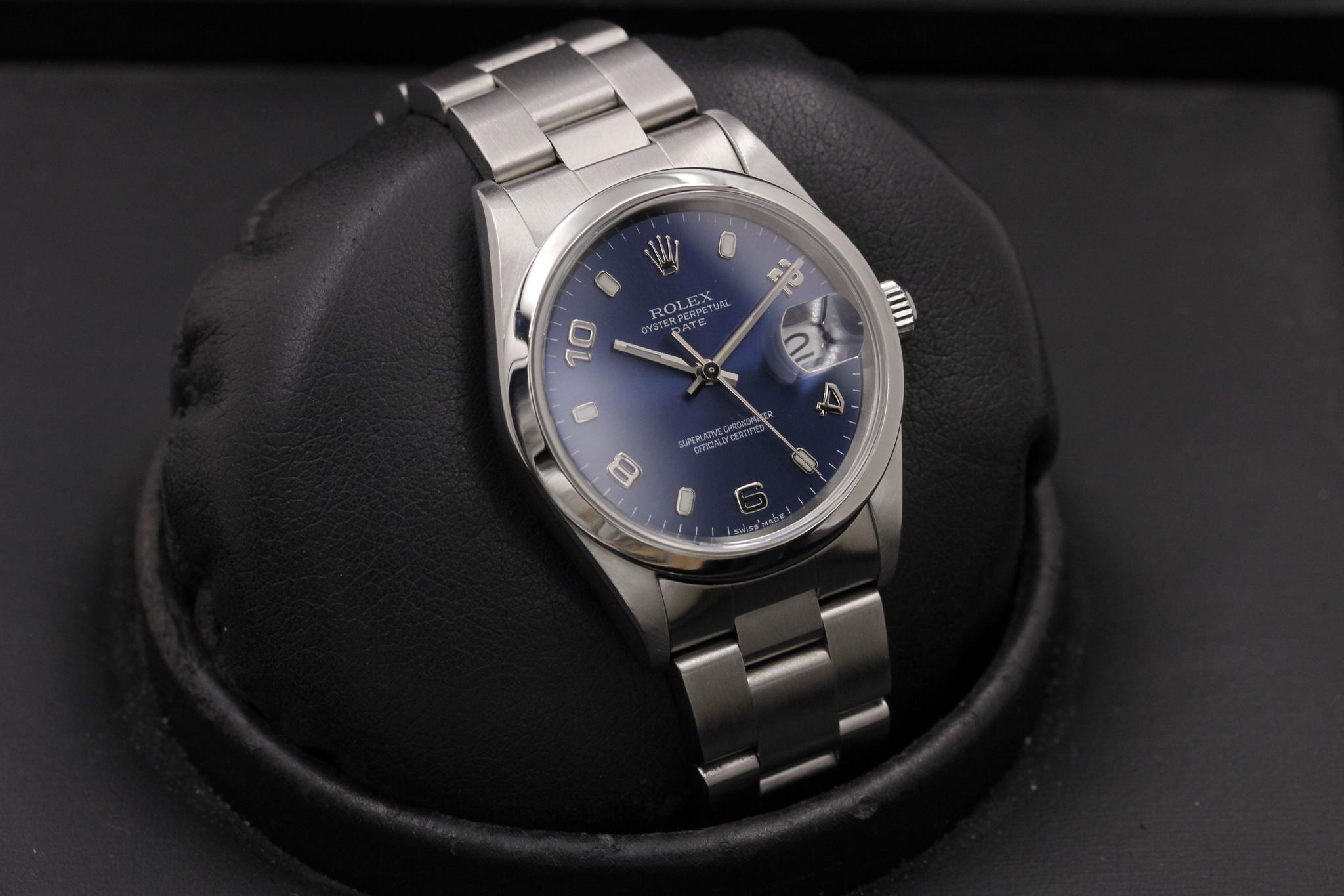 Watch Image 12