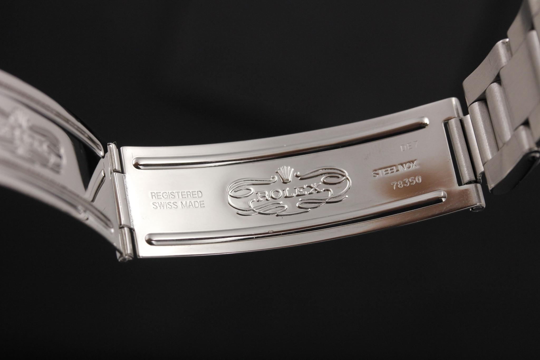 Watch Image 10