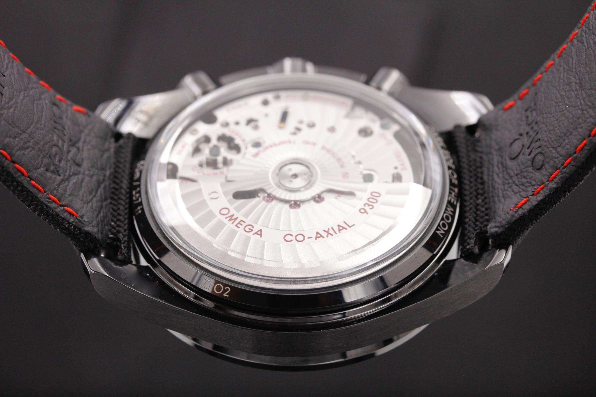 Watch Image 7