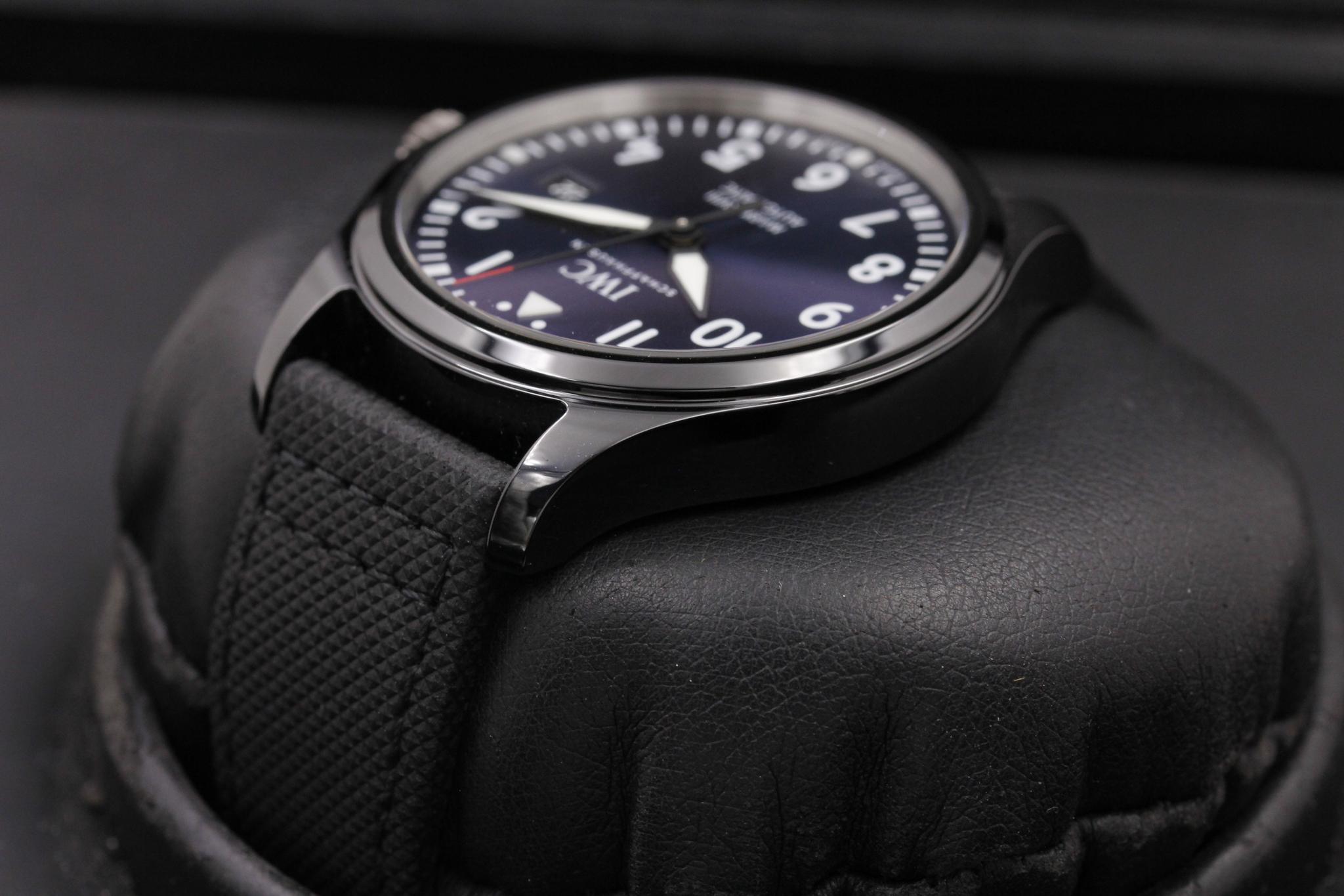 Watch Image 5