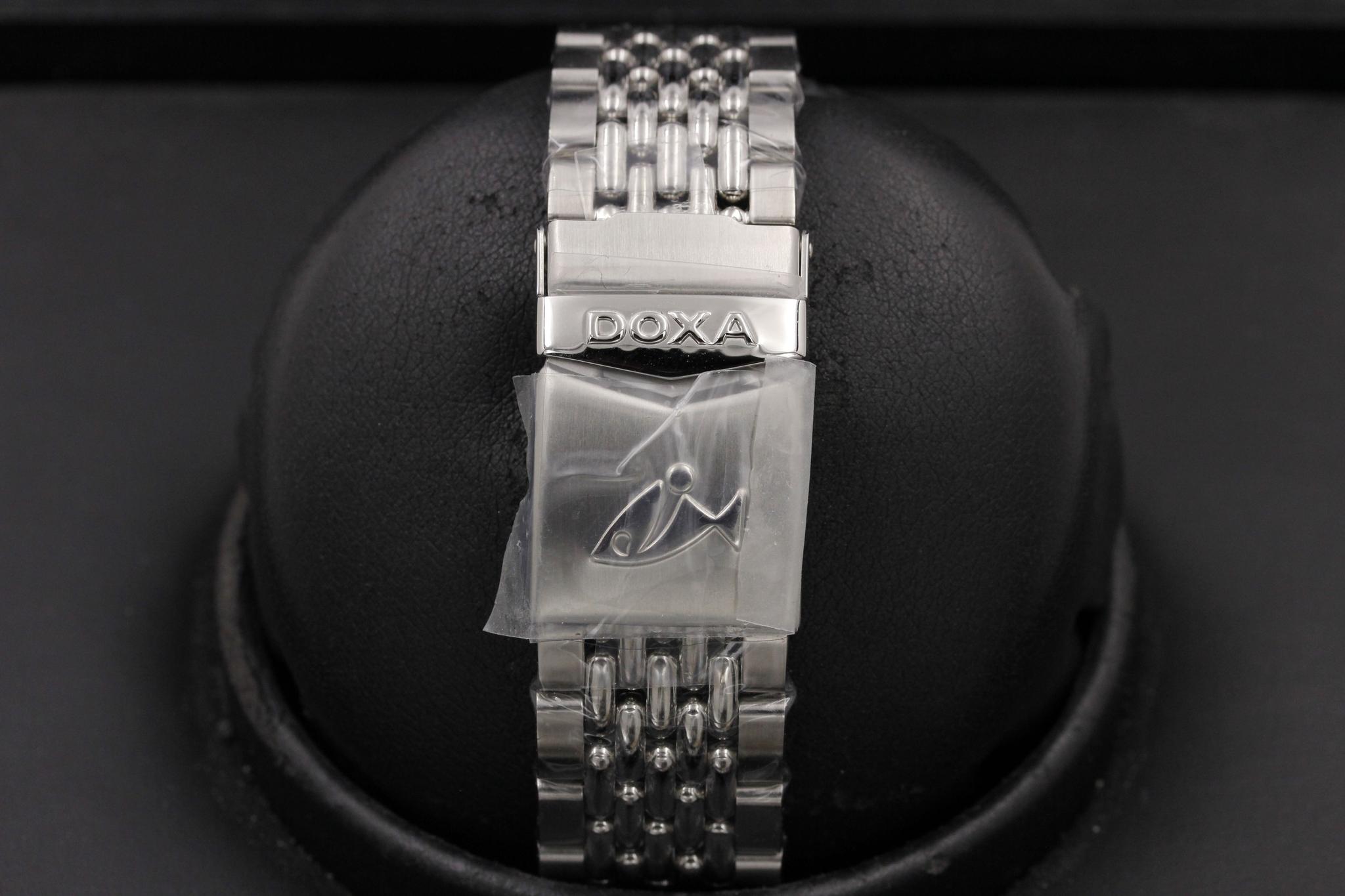 Watch Image 8