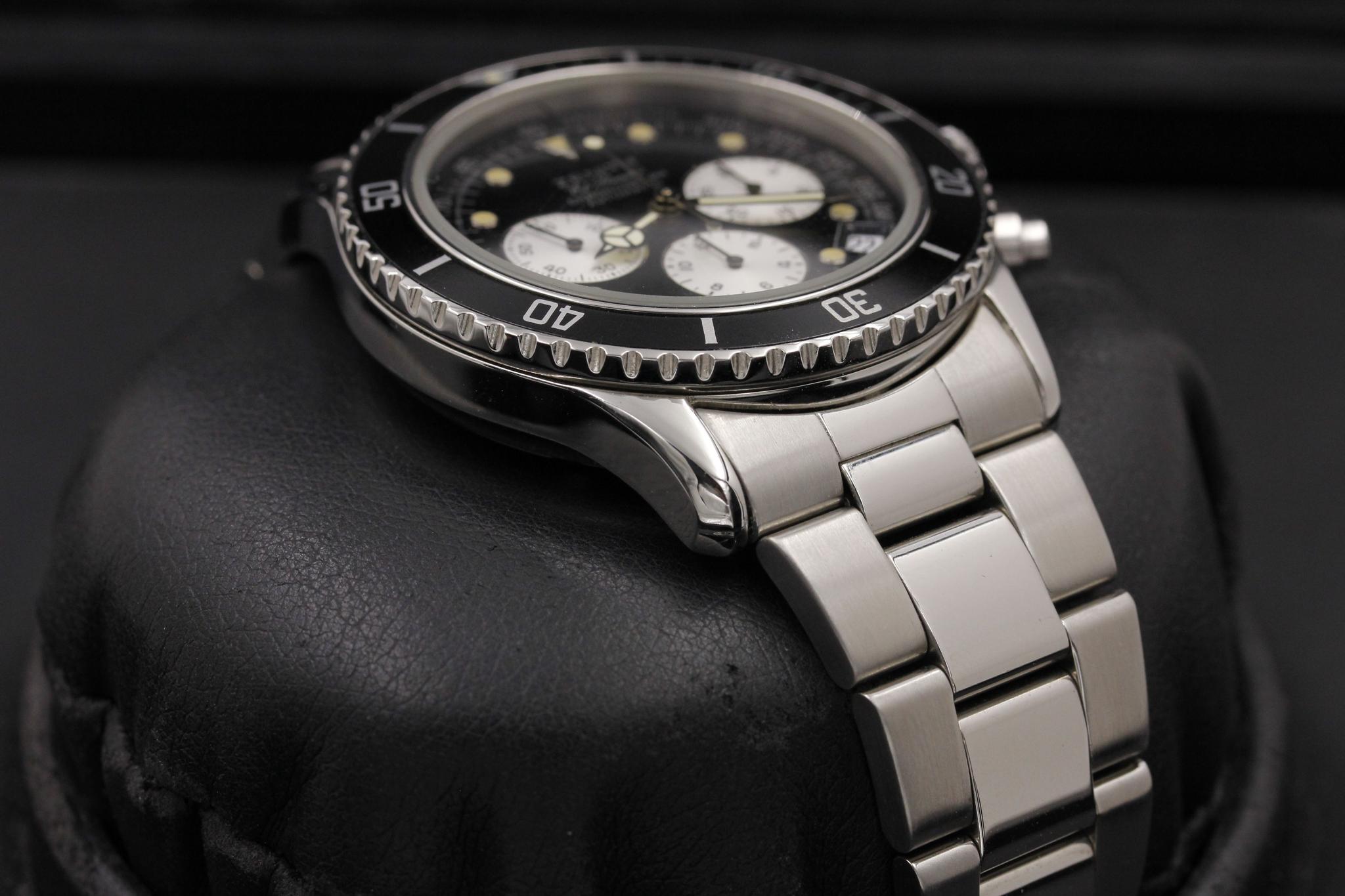 Watch Image 5