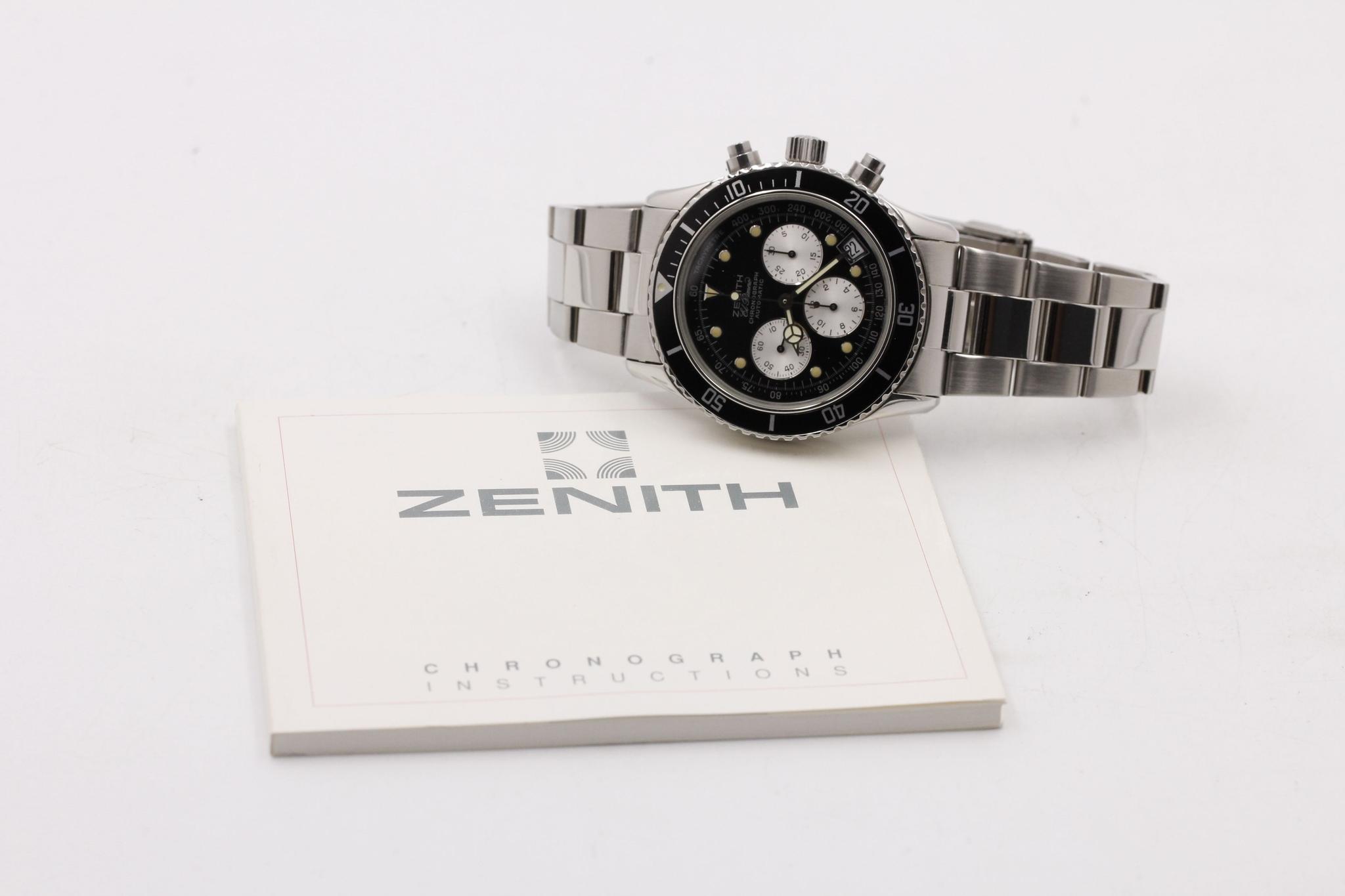 Watch Image 12