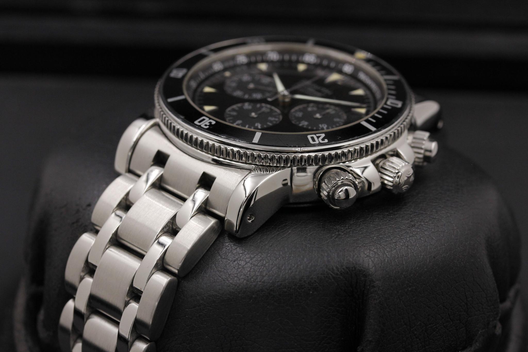 Watch Image 2