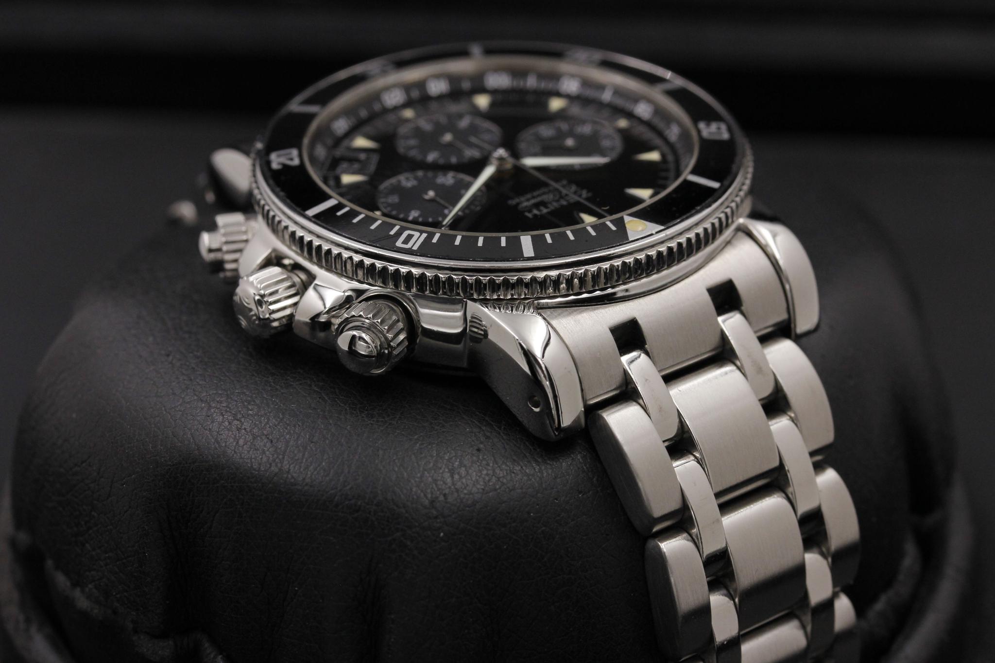 Watch Image 4