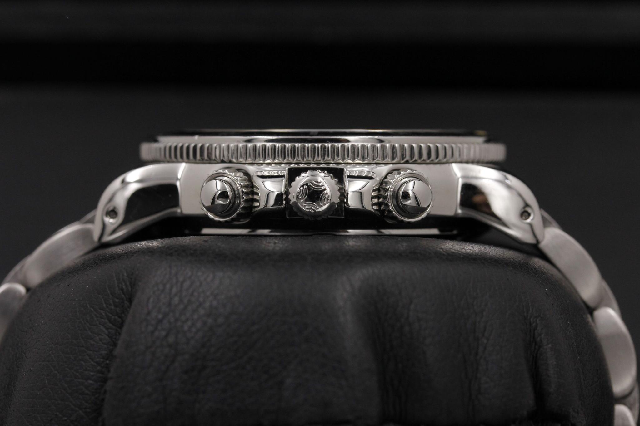 Watch Image 3