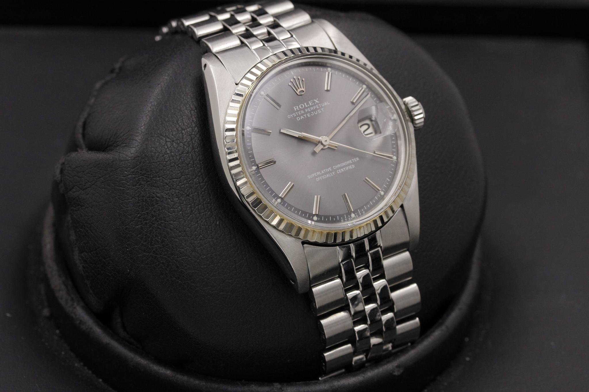 Watch Image 15