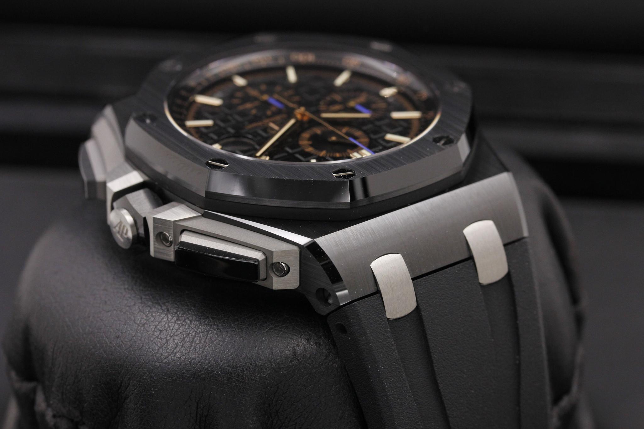 Watch Image 4