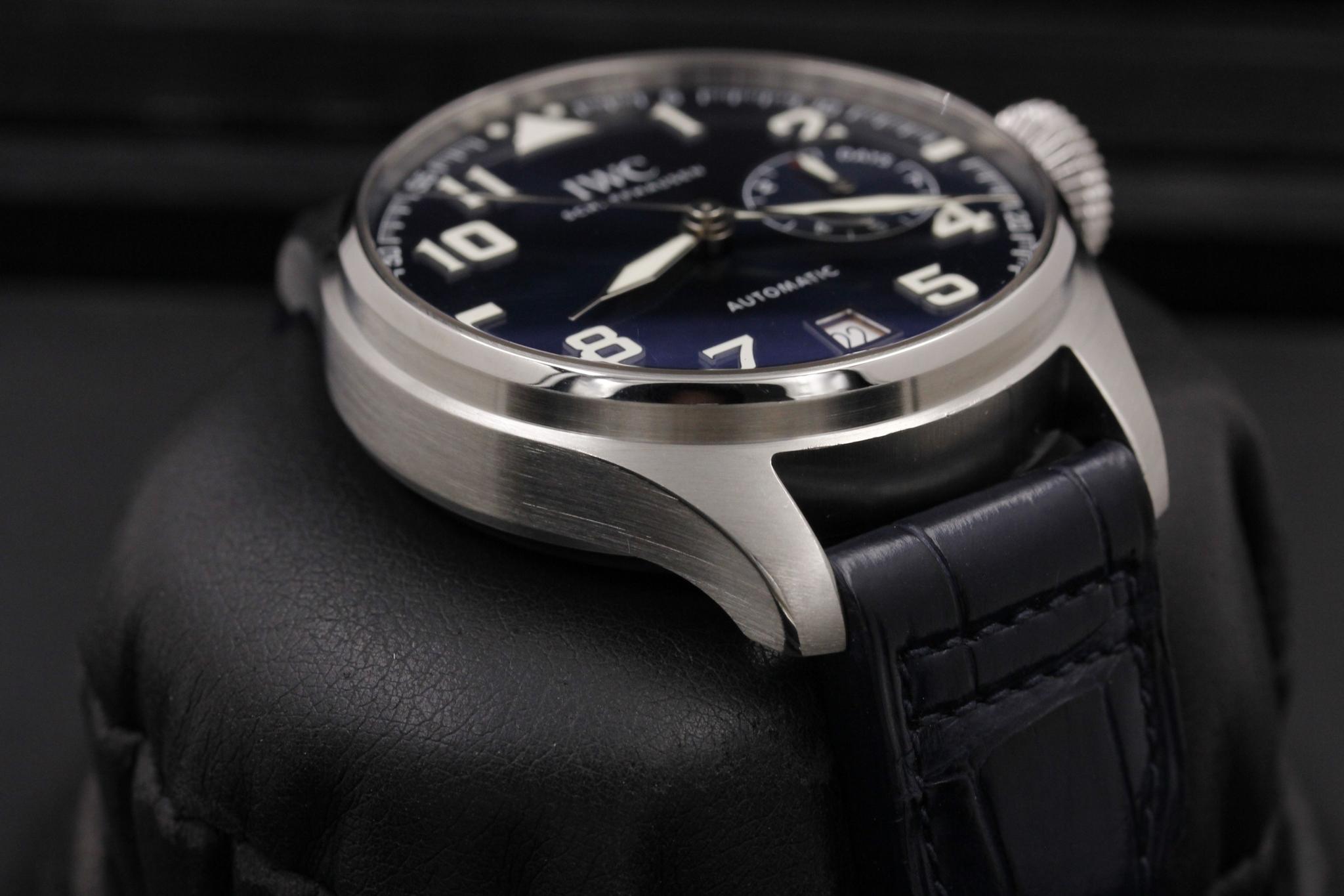 Watch Image 6