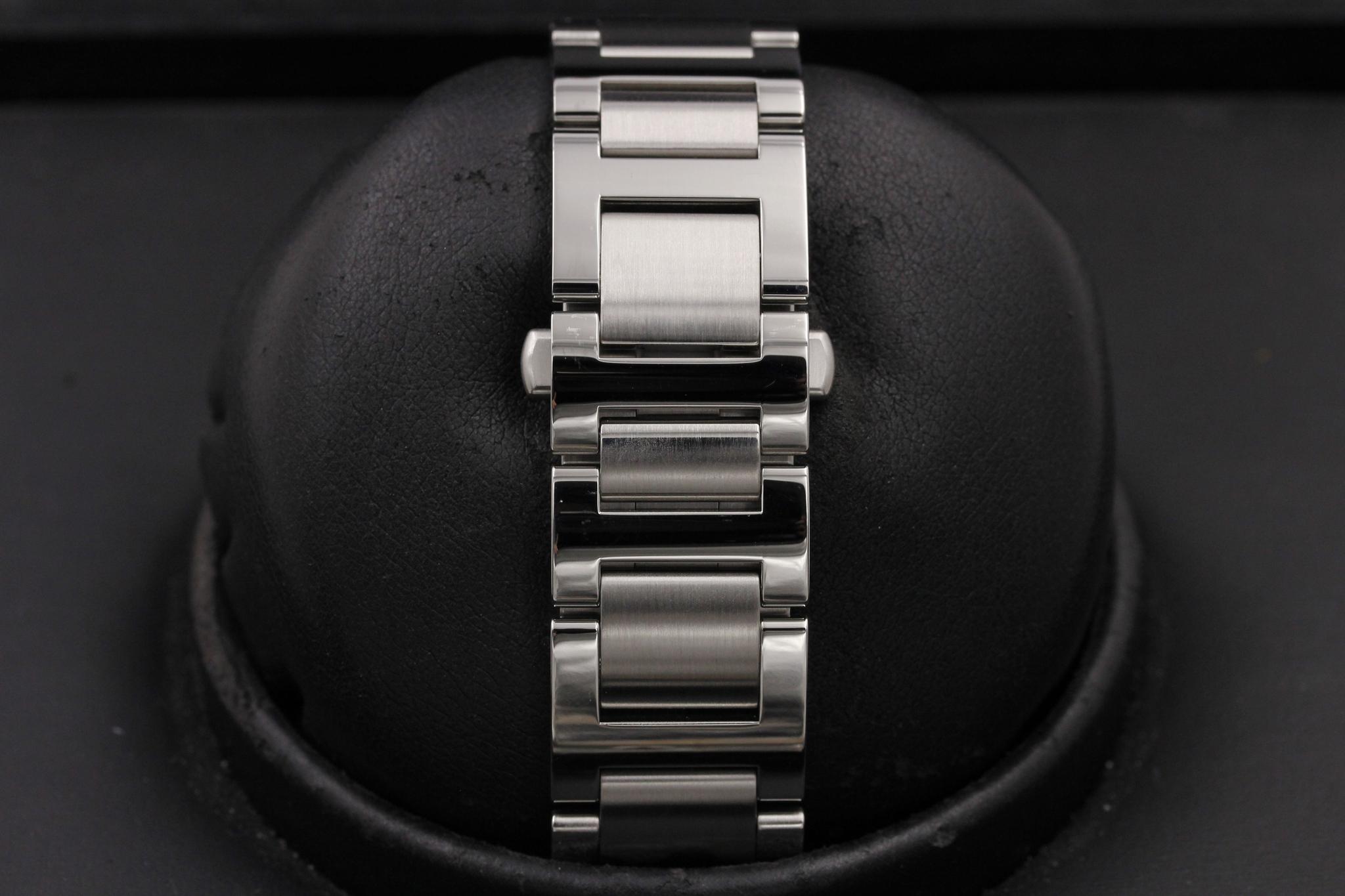 Watch Image 8