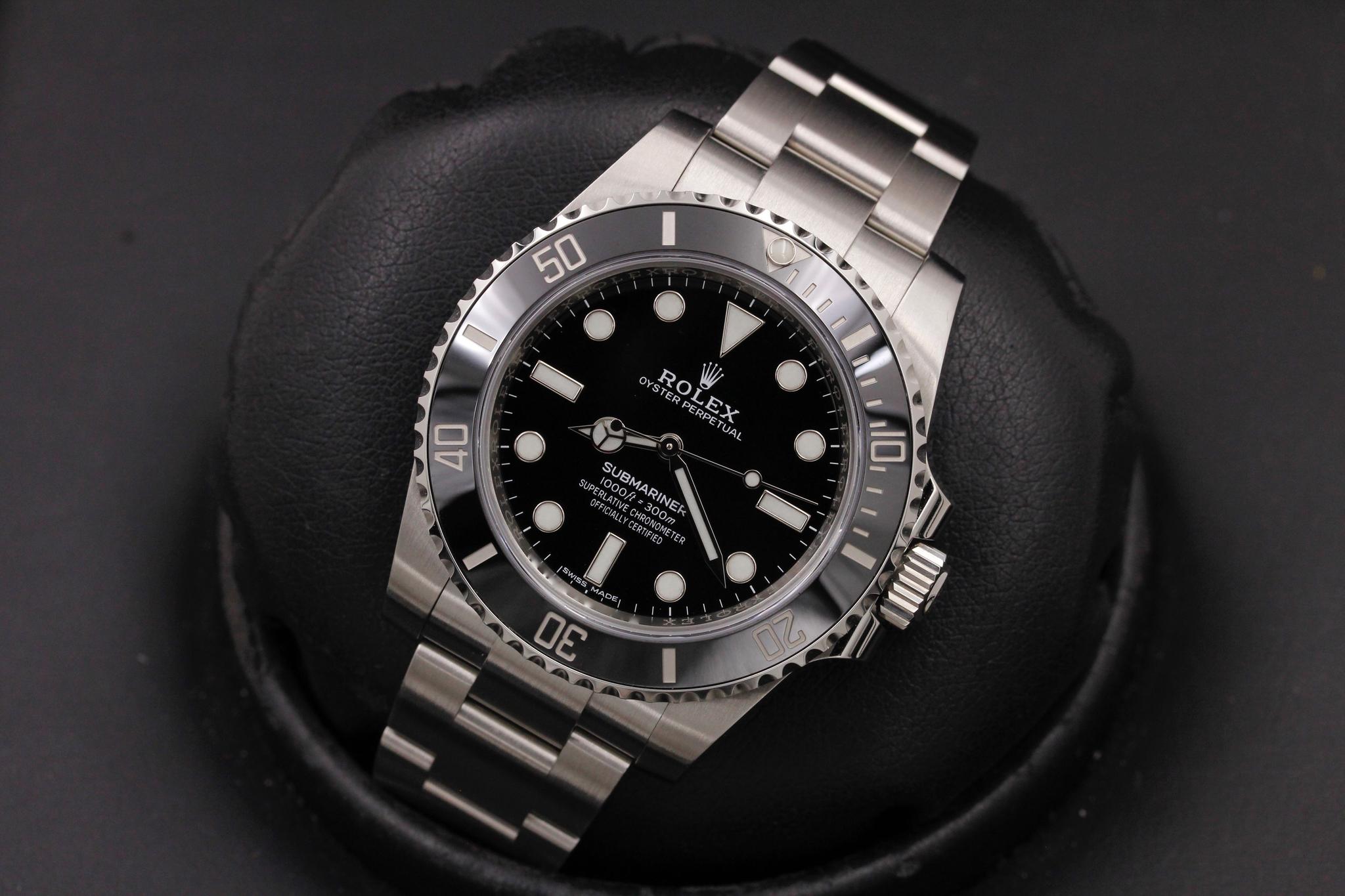 Watch Image 9