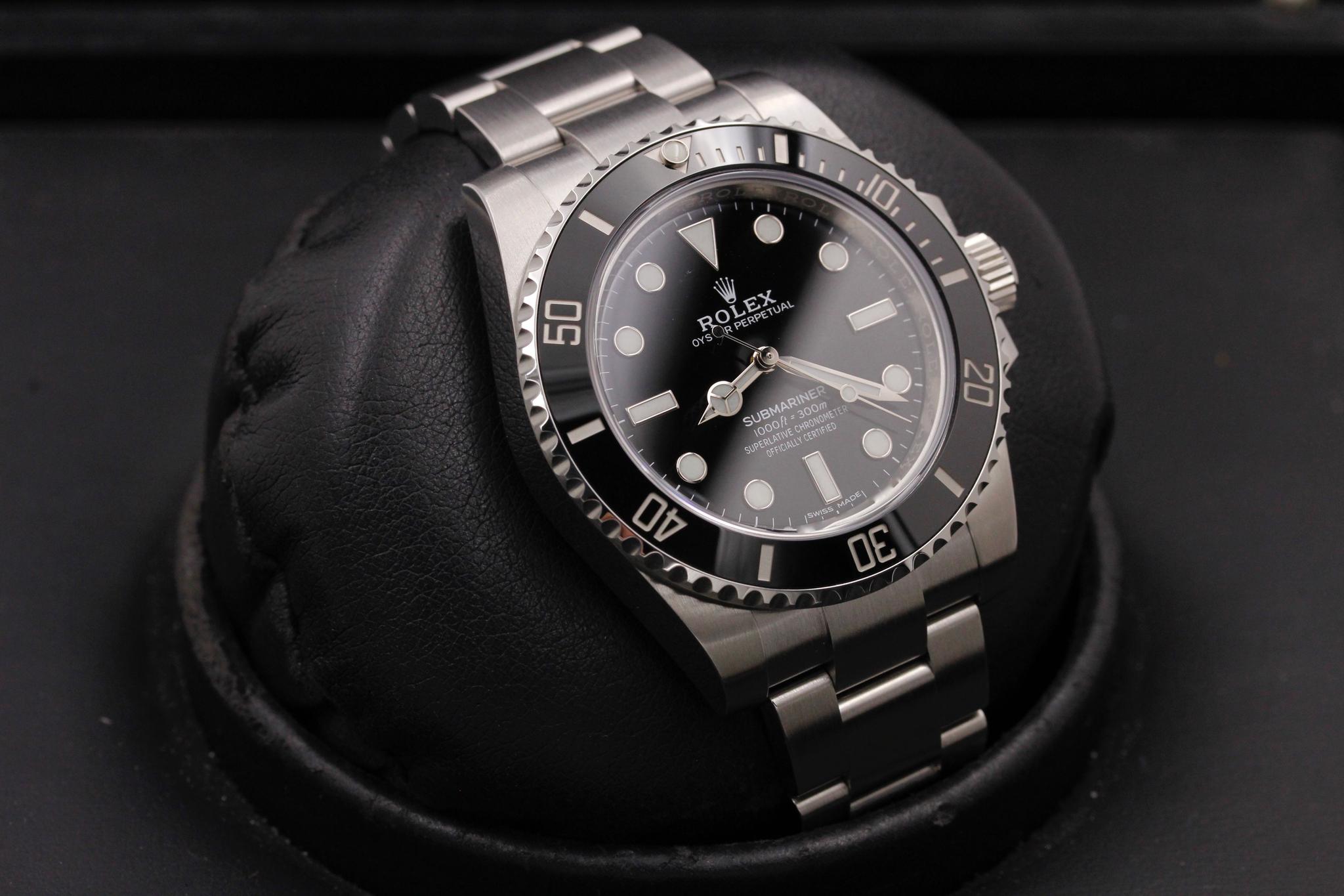 Watch Image 10