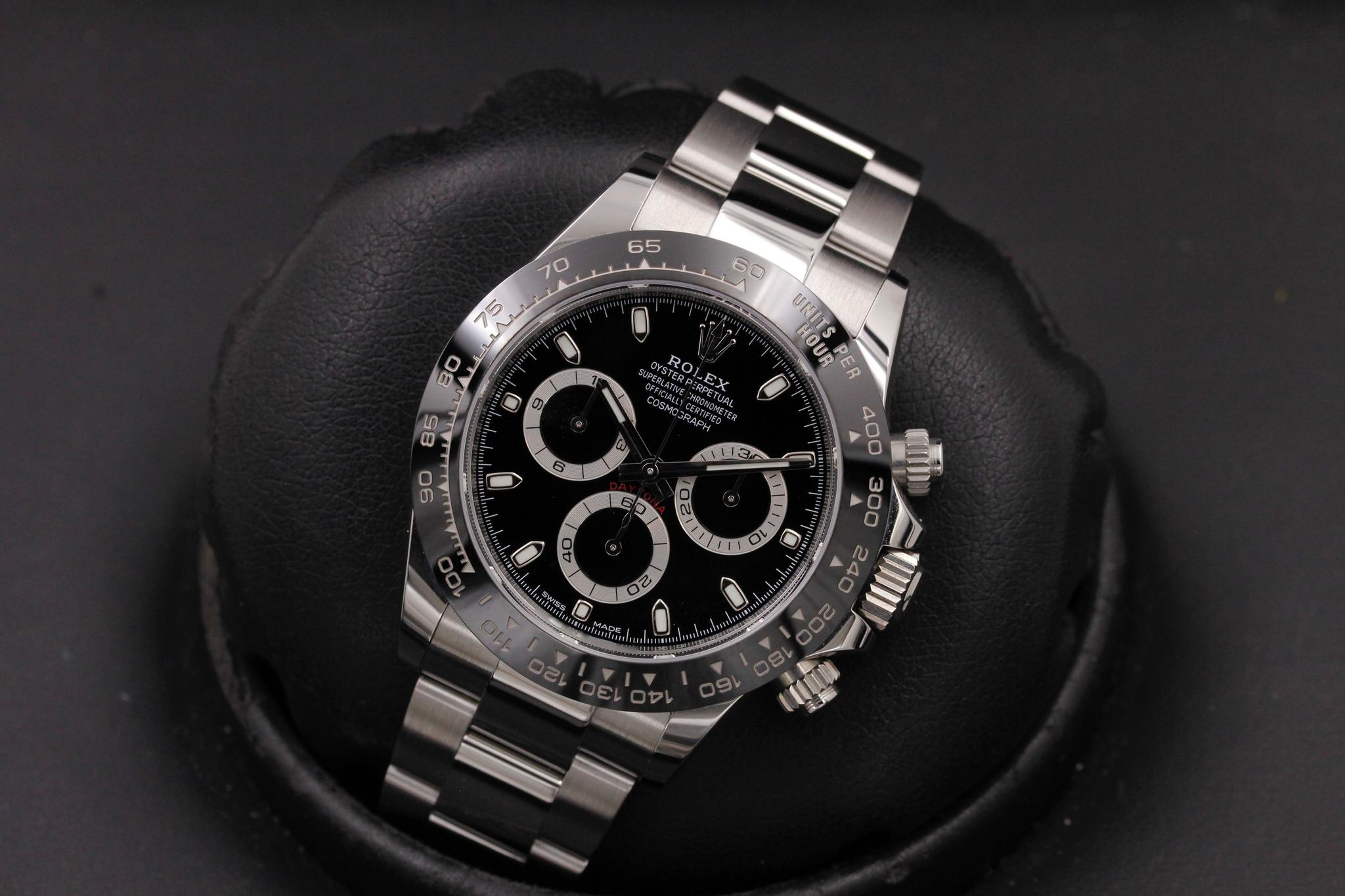Watch Image 9