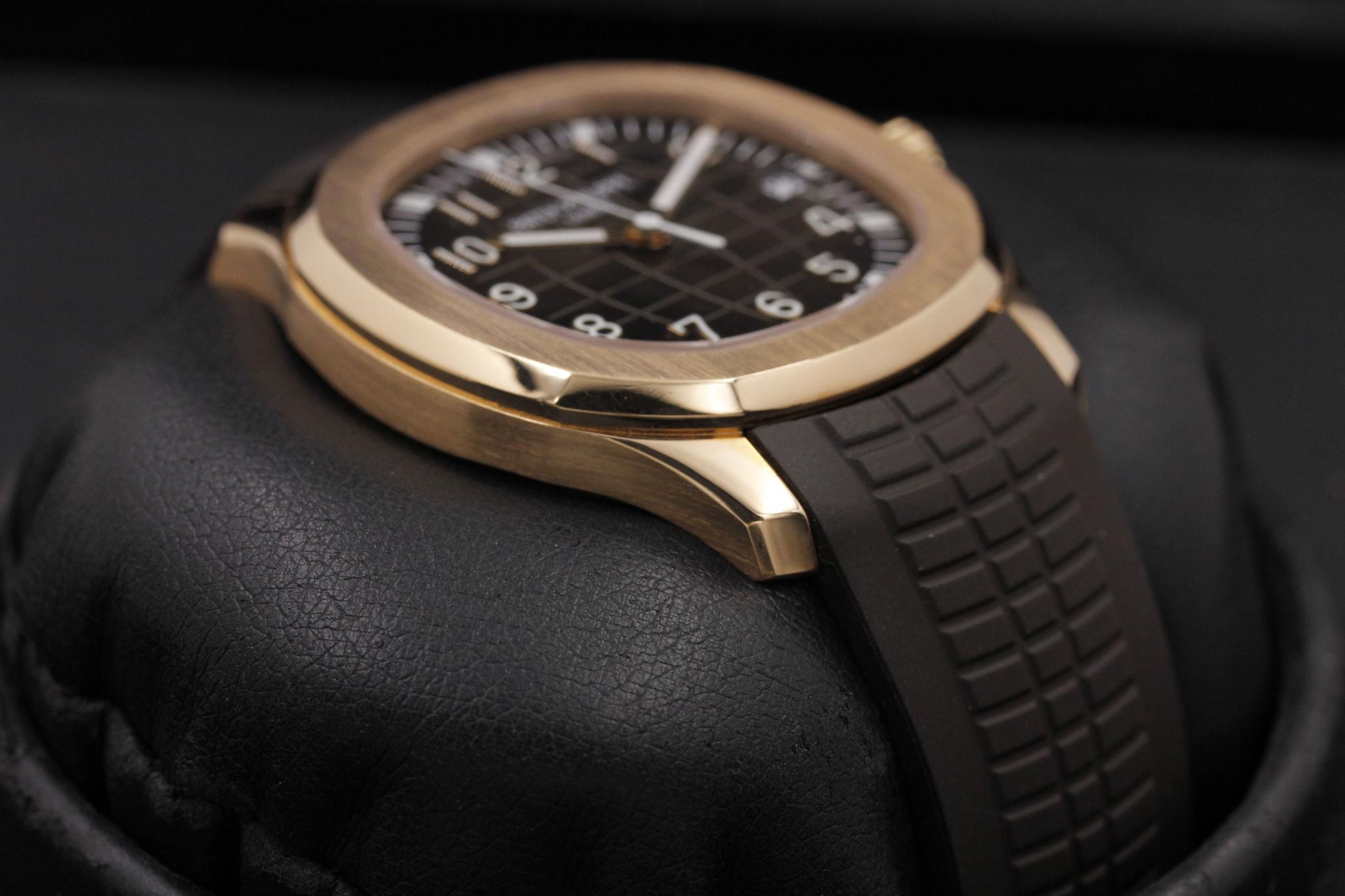 Watch Image 6