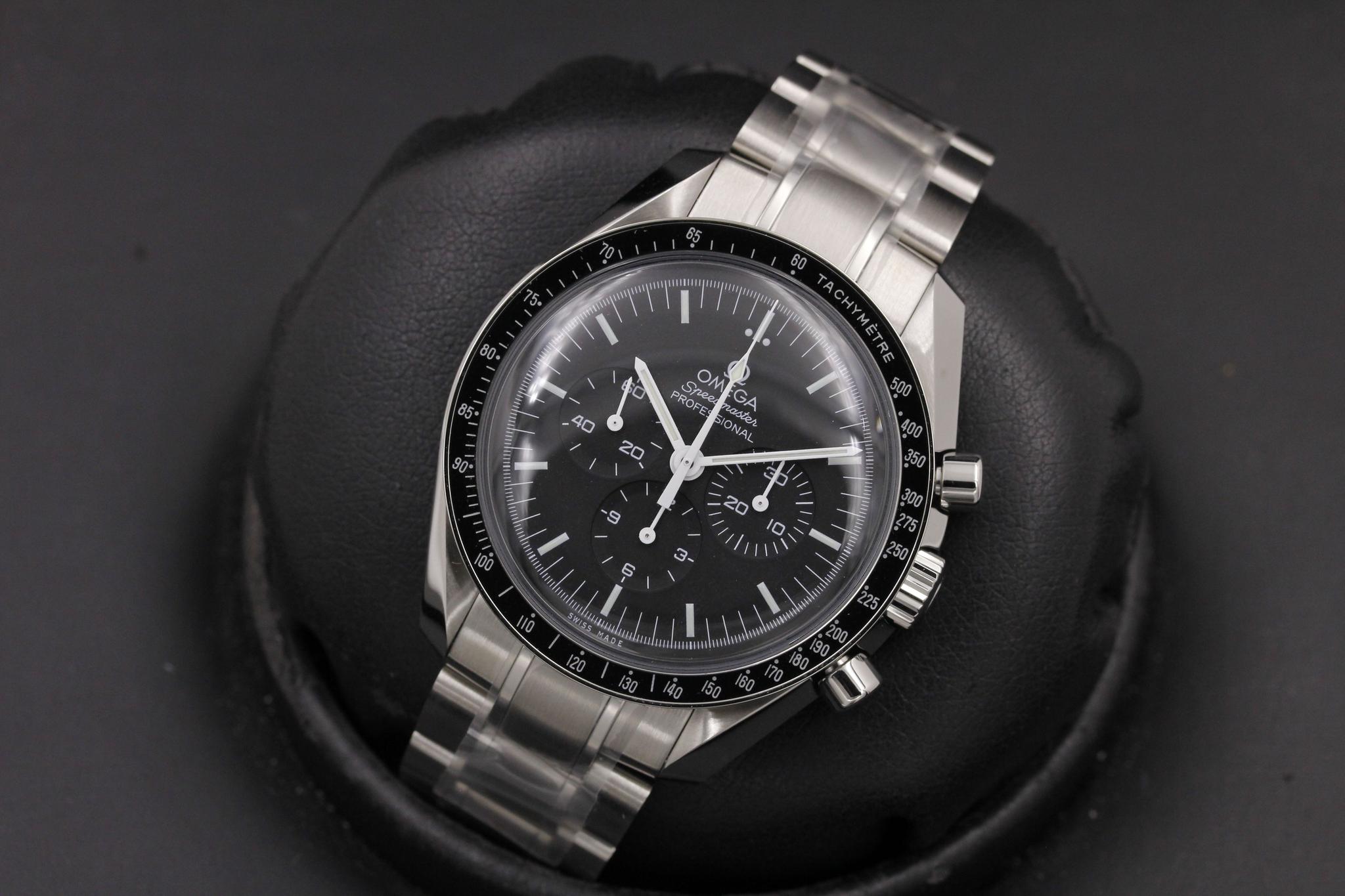 Watch Image 9