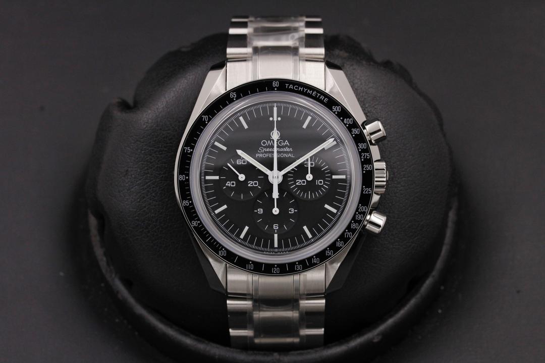 Omega Speedmaster "Sapphire Sandwich" 311.30.42.30.01.006