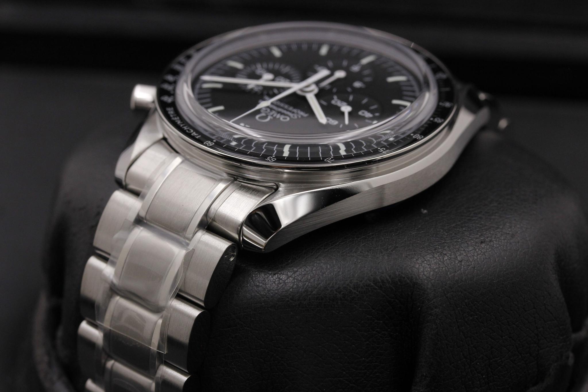 Watch Image 5