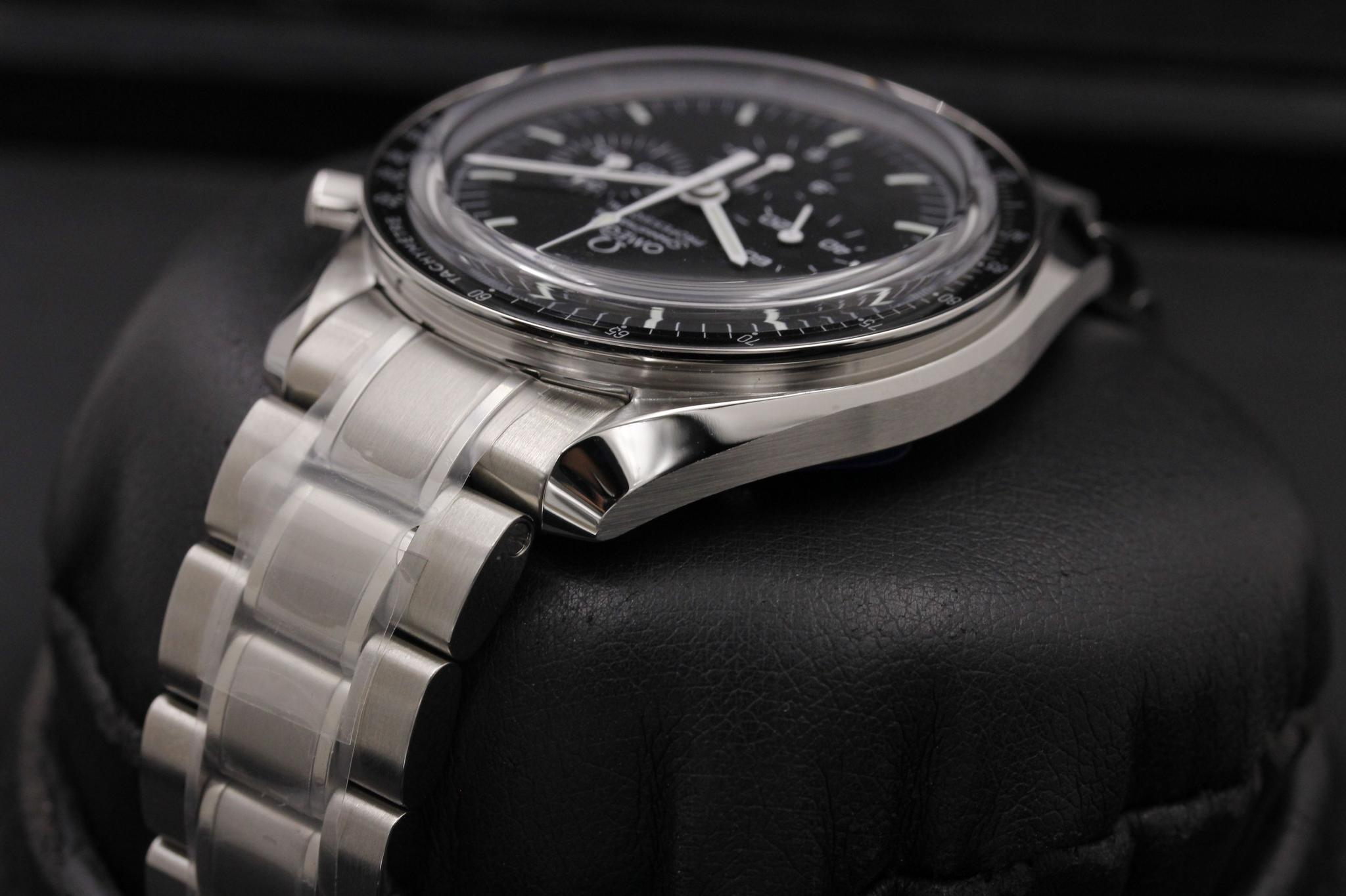 Watch Image 5